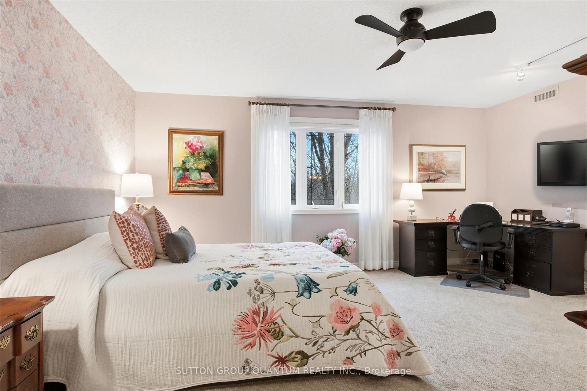 Photo 19 of Unit 305, 390 Upper Middle Road E, Oakville, Falgarwood — HOMEH