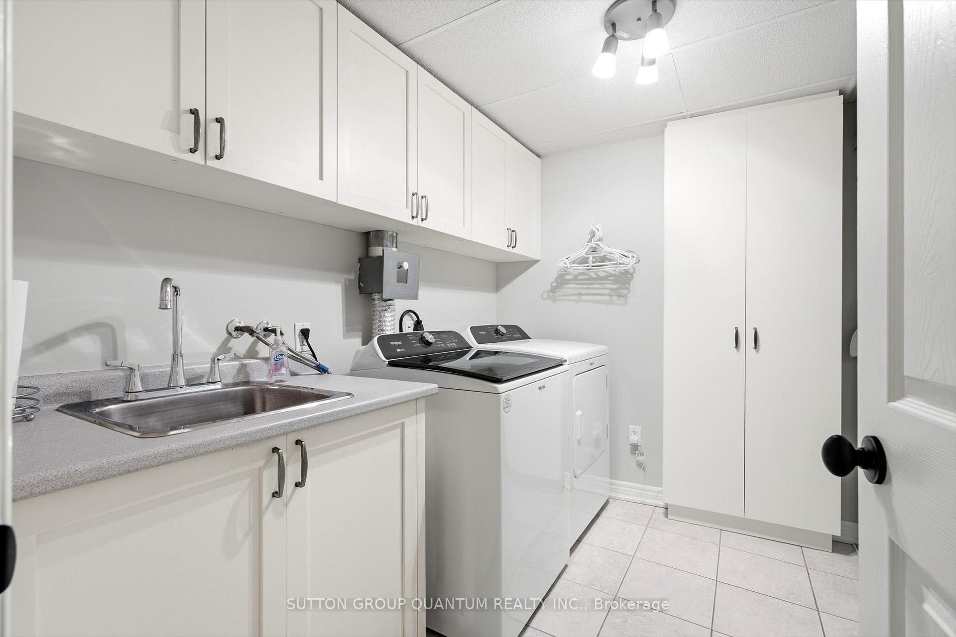 Photo 25 of Unit 305, 390 Upper Middle Road E, Oakville, Falgarwood — HOMEH