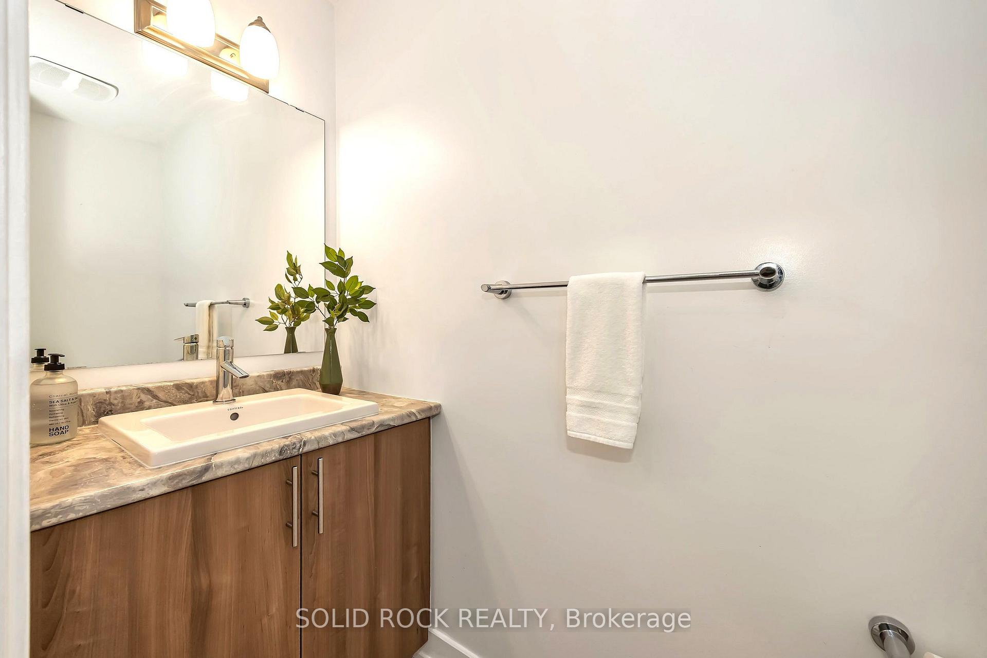 Photo 16 of 859 Solarium Avenue E, Ottawa, Riverside South/Gloucester Glen — HOMEH
