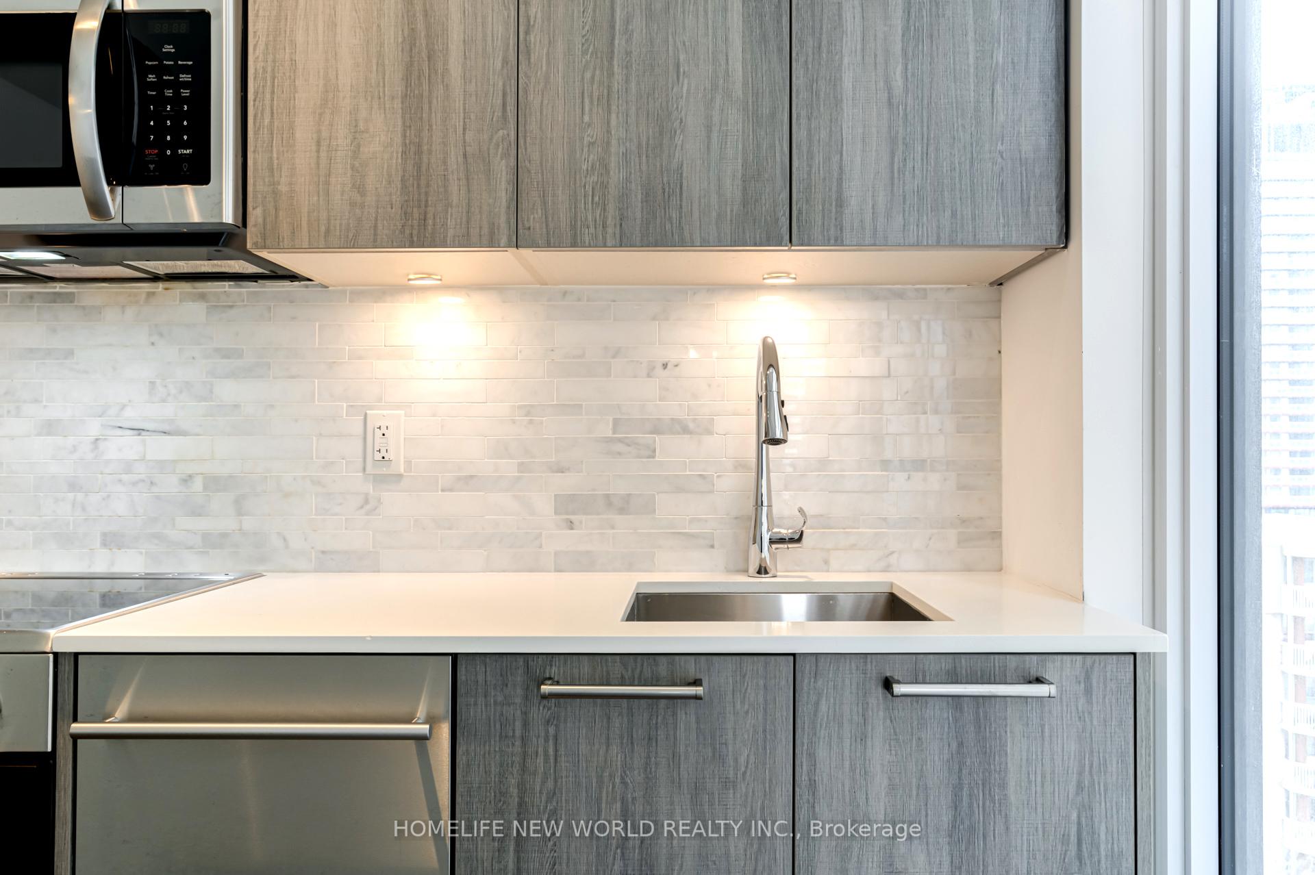 Photo 19 of Unit 901, 28 Wellesley Street E, Toronto, Church-Yonge Corridor — HOMEH