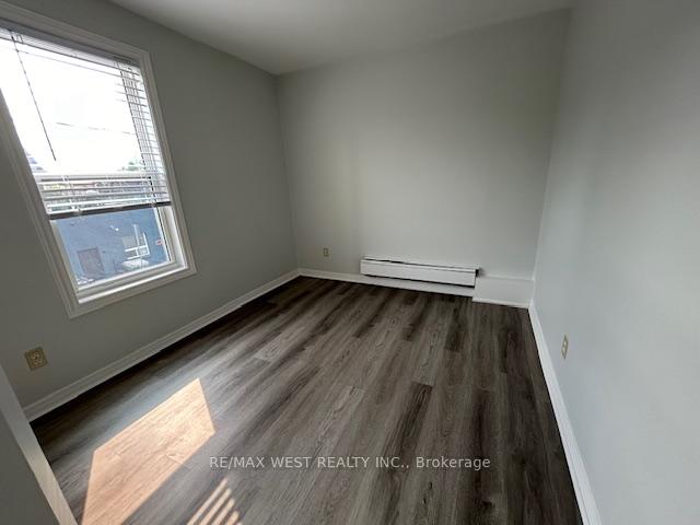 Photo 4 of Unit B, 88 Uxbridge Avenue, Toronto, Weston-Pellam Park — HOMEH