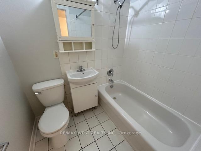 Photo 6 of Unit B, 88 Uxbridge Avenue, Toronto, Weston-Pellam Park — HOMEH