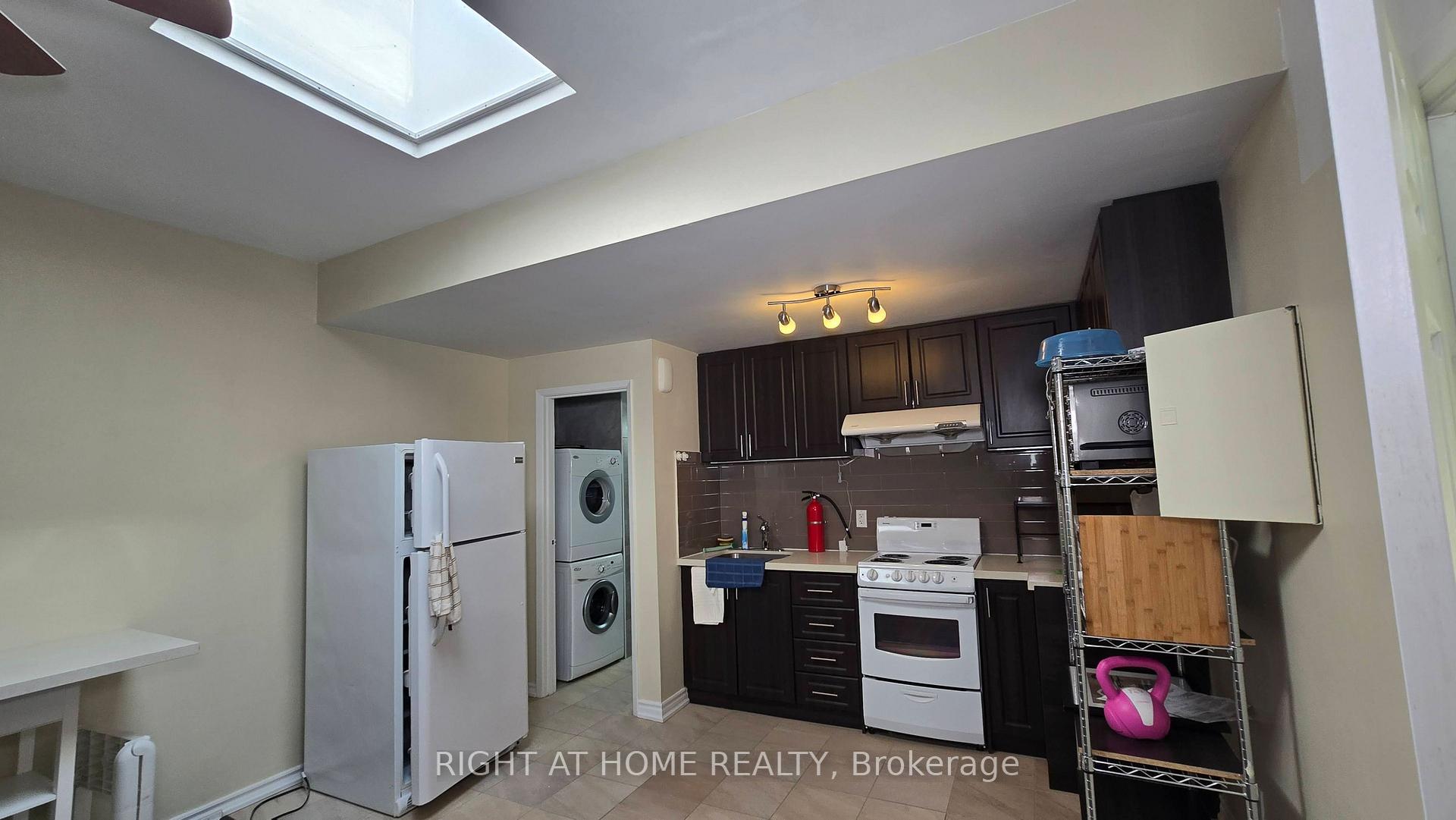 Photo 7 of 2150 Yonge Street, Toronto, Yonge-Eglinton — HOMEH