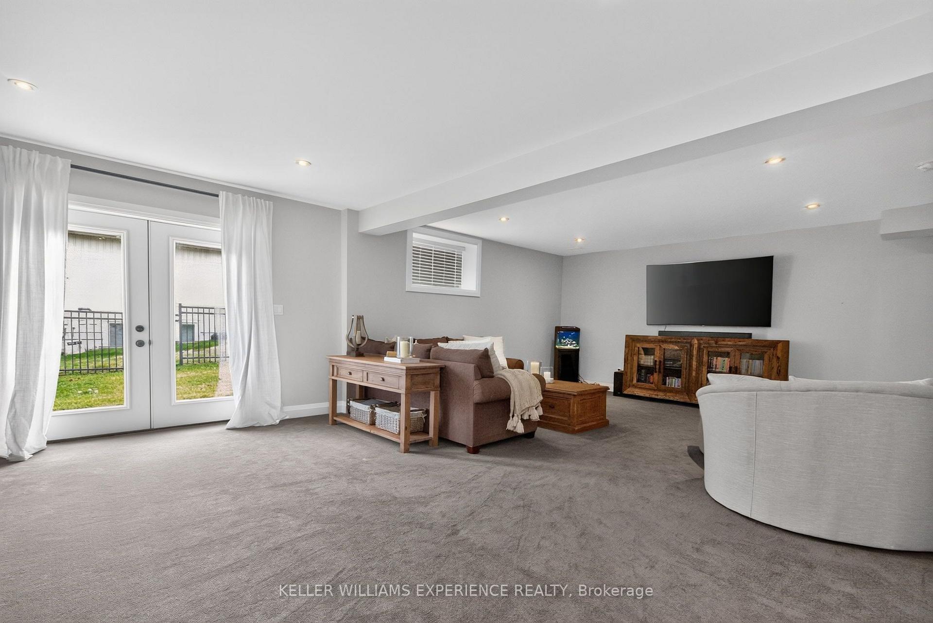 Photo 19 of 58 Highland Drive, Oro-Medonte, Horseshoe Valley — HOMEH