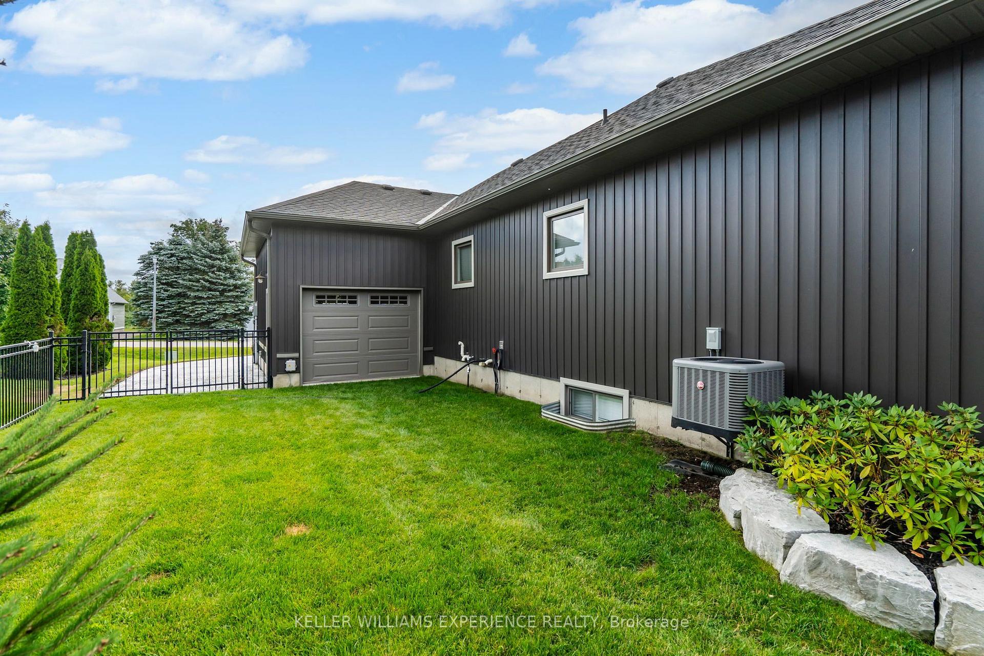Photo 23 of 58 Highland Drive, Oro-Medonte, Horseshoe Valley — HOMEH