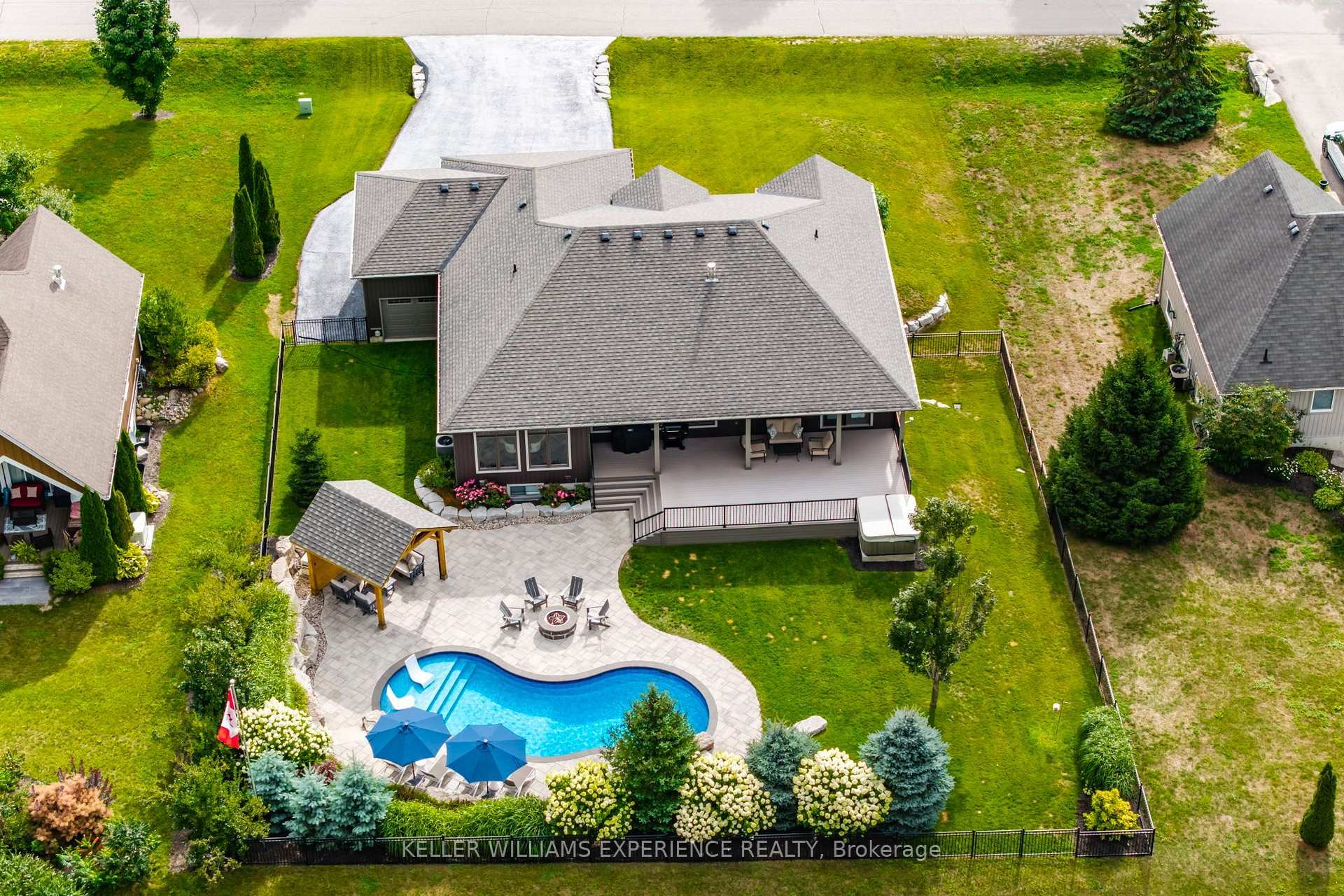 Photo 35 of 58 Highland Drive, Oro-Medonte, Horseshoe Valley — HOMEH