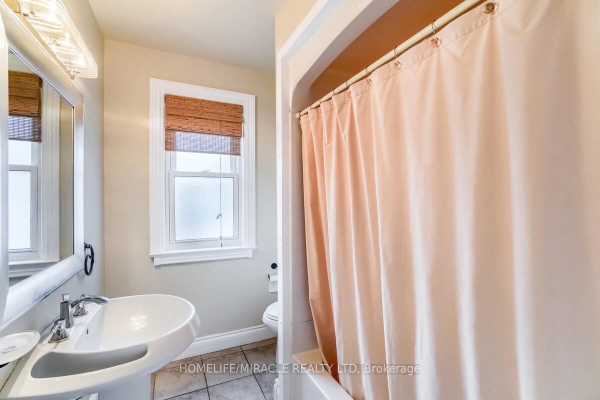 Photo 17 of 520 Gillmoss Road, Pickering, Rosebank — HOMEH