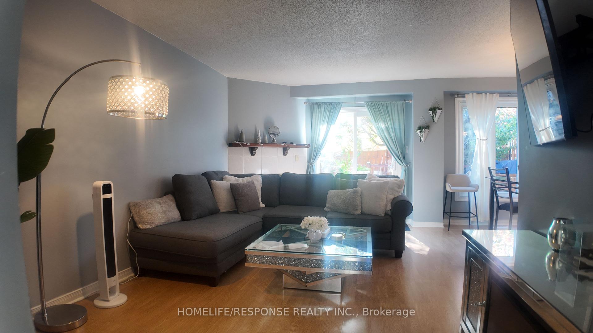 Photo 6 of 136 Essling Avenue, Hamilton, Crerar — HOMEH
