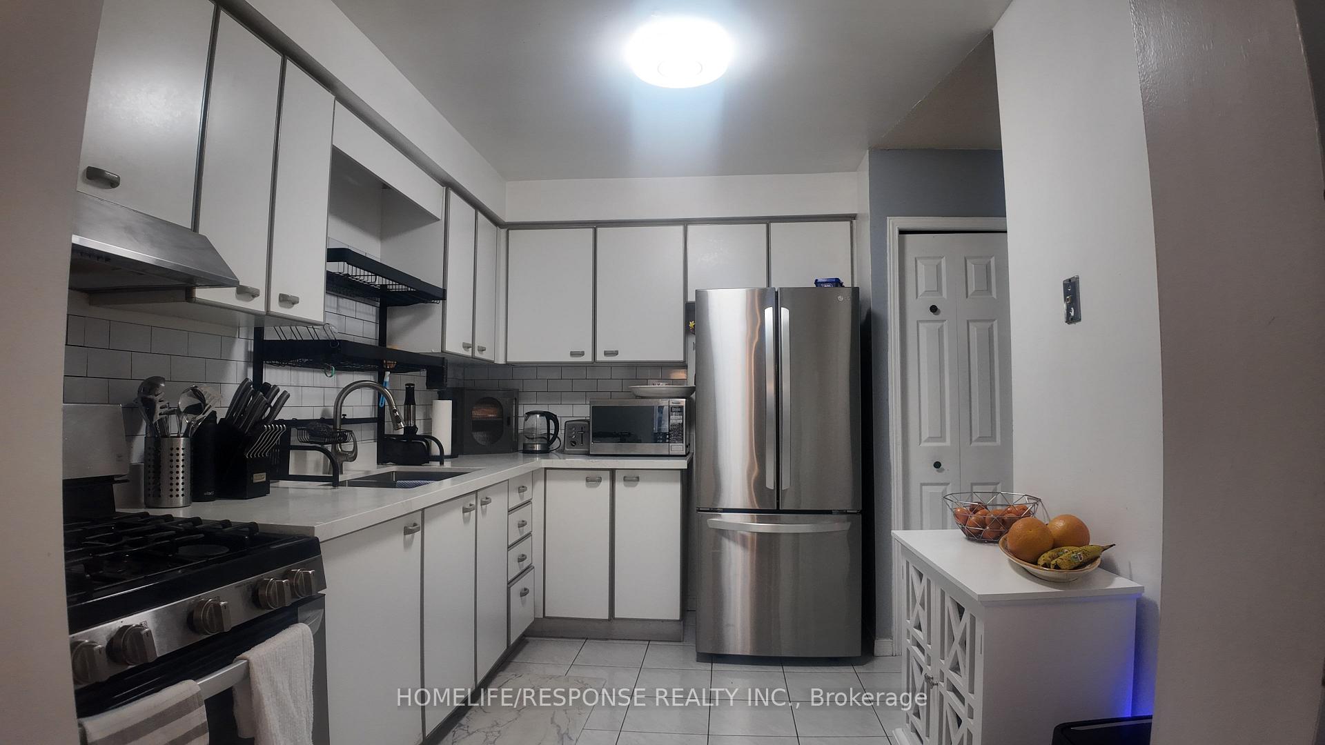 Photo 12 of 136 Essling Avenue, Hamilton, Crerar — HOMEH