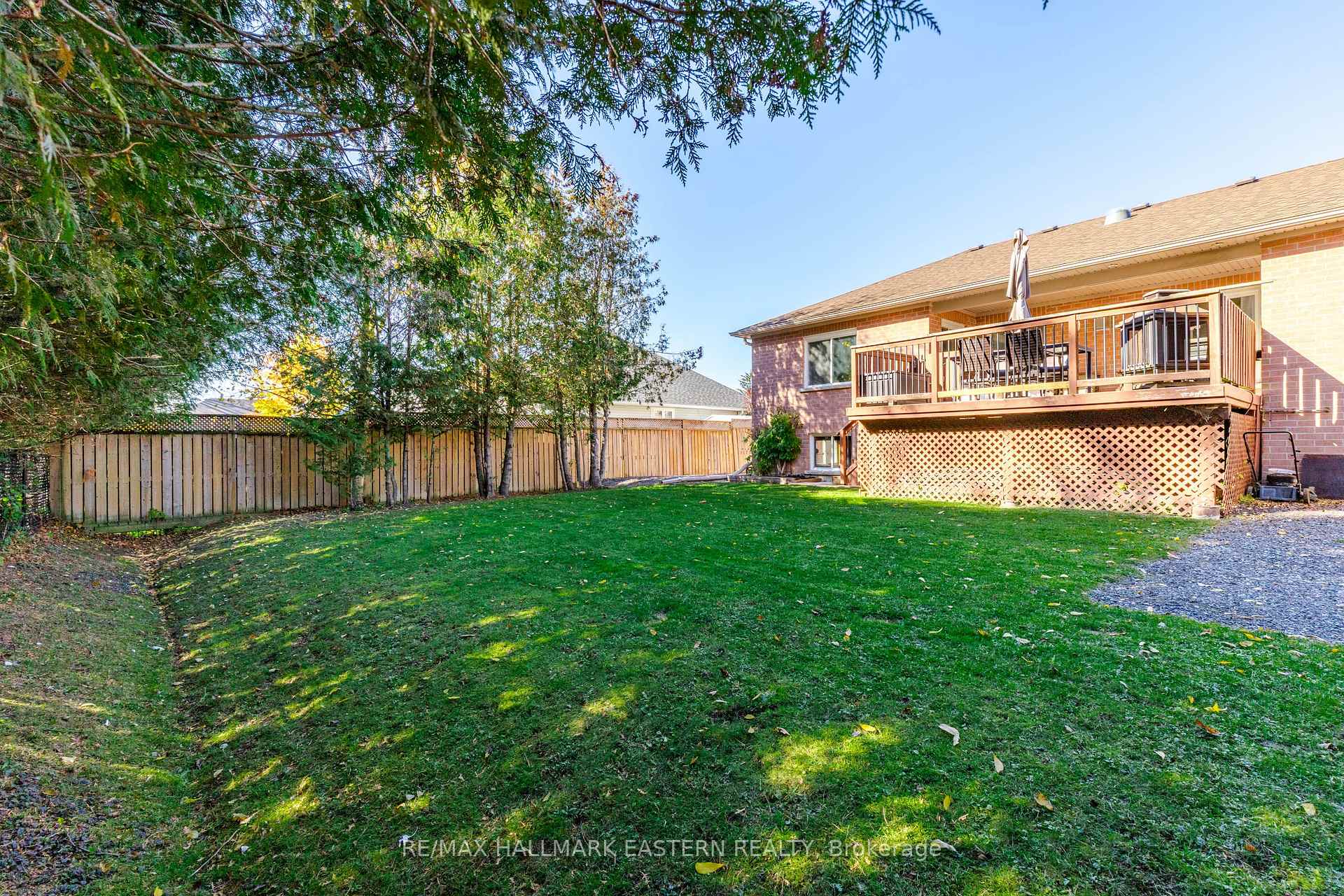 Photo 38 of 10 Springbank Road, Kawartha Lakes, Omemee — HOMEH