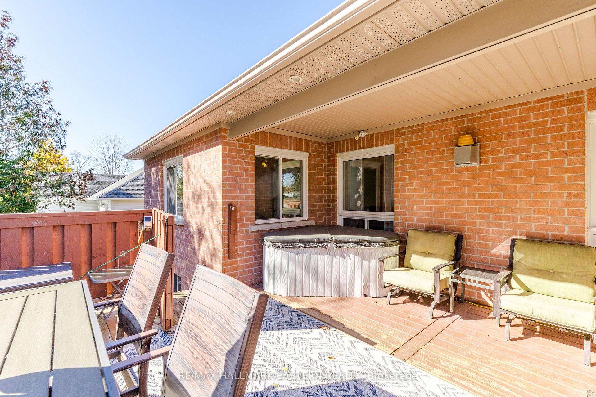 Photo 41 of 10 Springbank Road, Kawartha Lakes, Omemee — HOMEH
