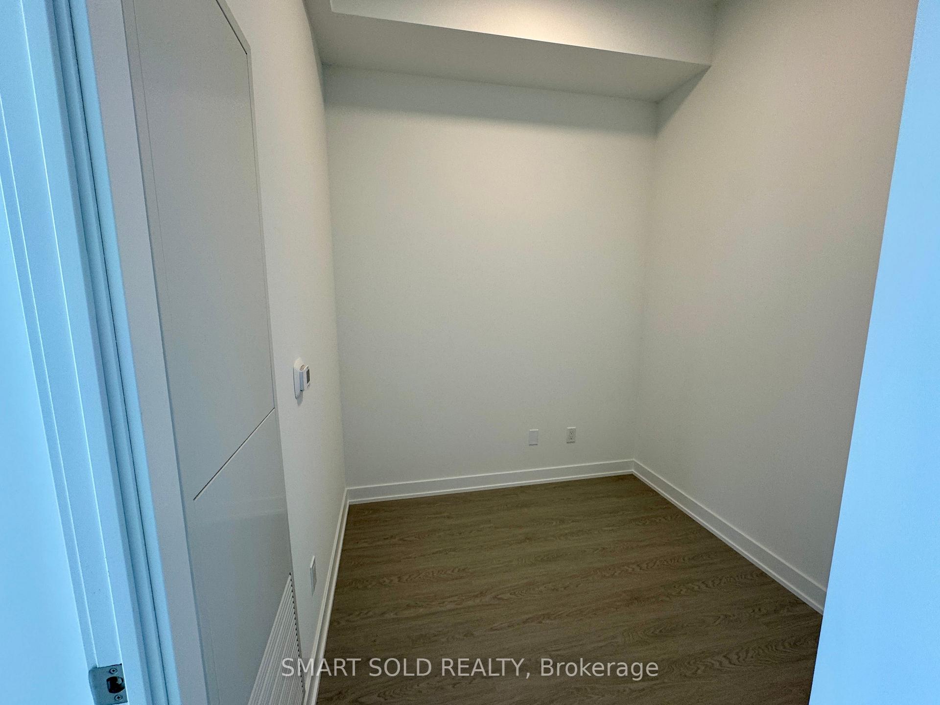 Photo 6 of Unit 520, 8188 Yonge Street, Vaughan, Uplands — HOMEH