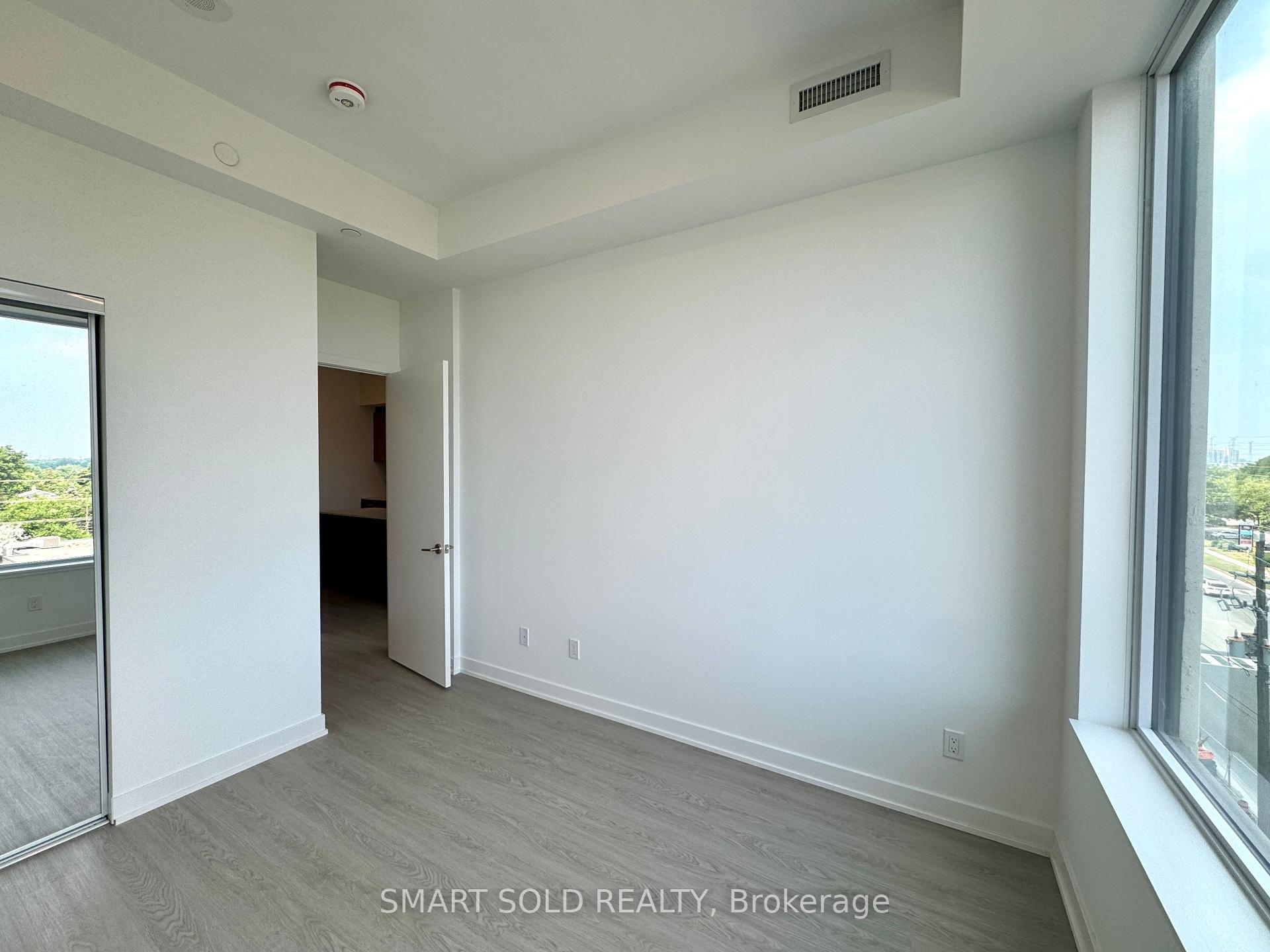 Photo 9 of Unit 520, 8188 Yonge Street, Vaughan, Uplands — HOMEH