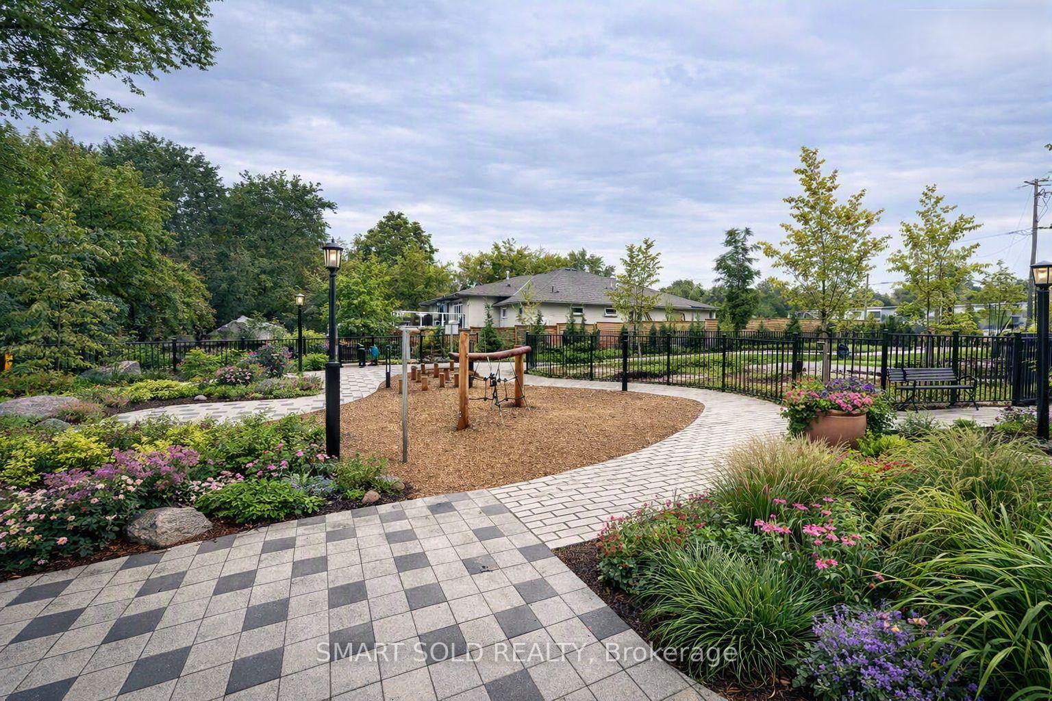 Photo 19 of Unit 520, 8188 Yonge Street, Vaughan, Uplands — HOMEH