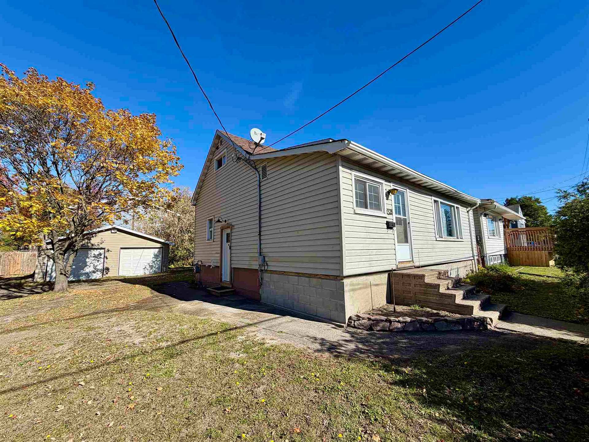 Photo 40 of 328 McNabb Street, Sault Ste Marie, Ward 3 — HOMEH
