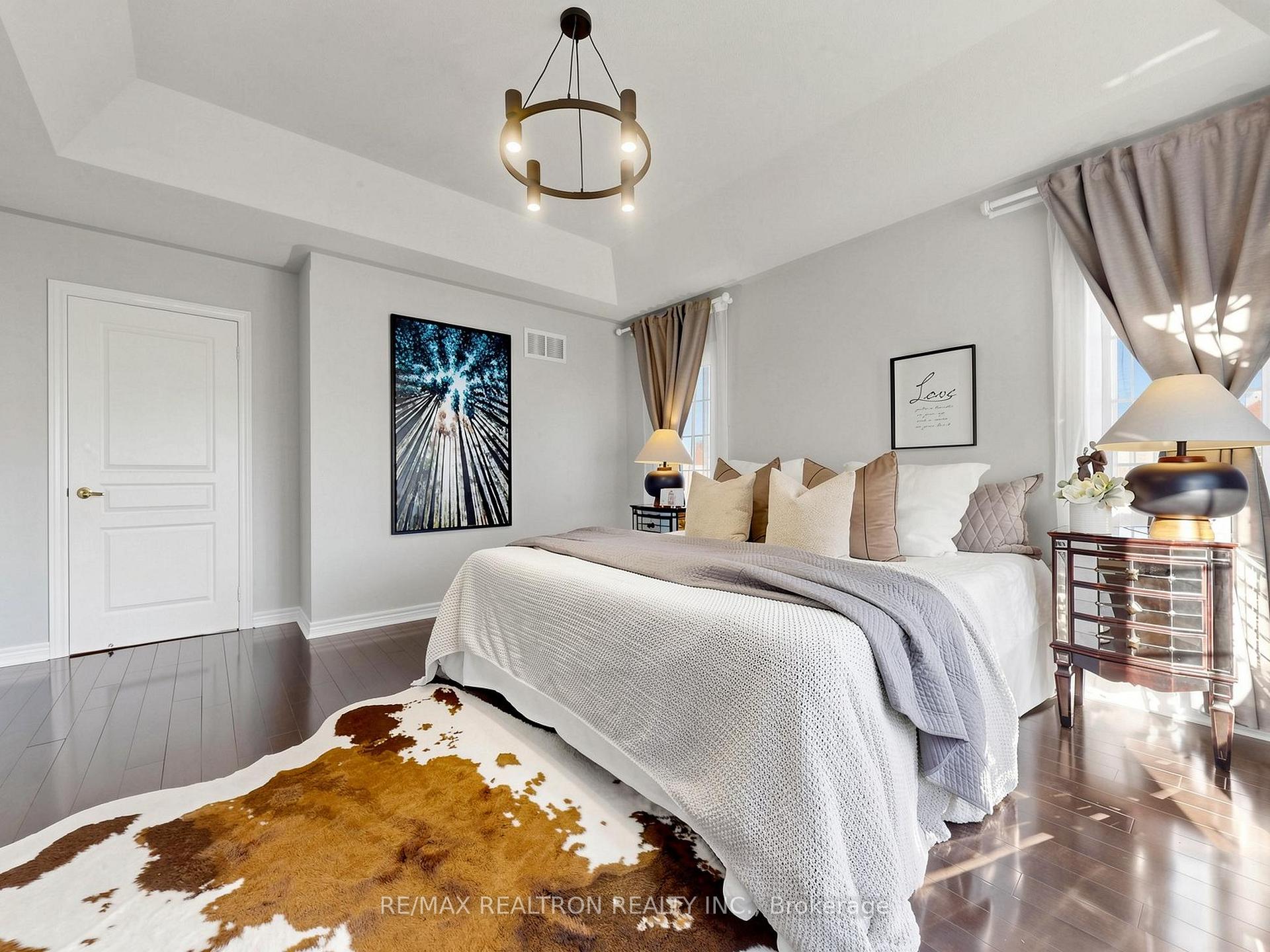 Photo 22 of 46 Mary Ellen Baker Crescent, Vaughan, Patterson — HOMEH