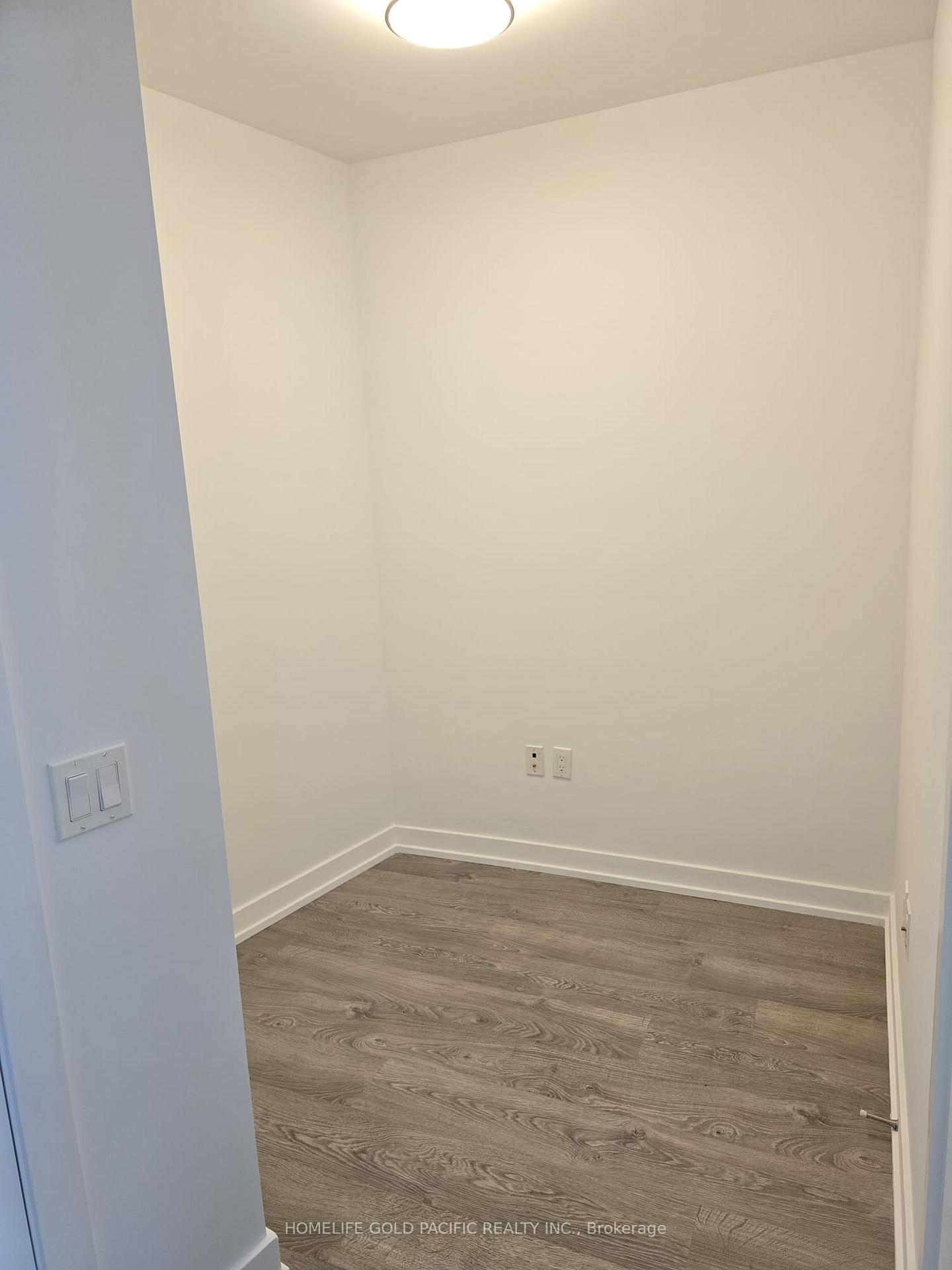 Photo 8 of Unit 1901, 10 York Street, Toronto, Waterfront Communities — HOMEH