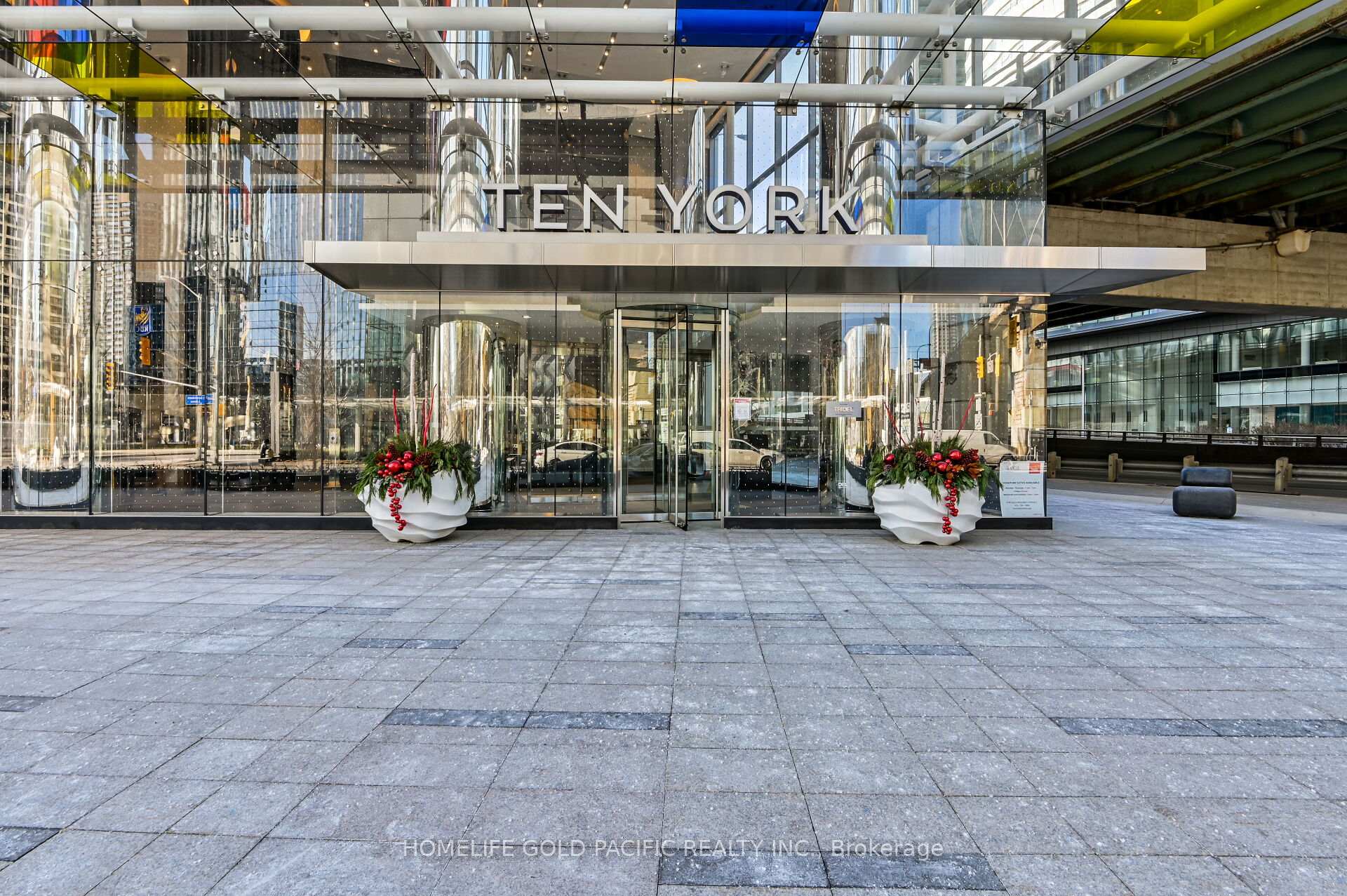 Photo 41 of Unit 1901, 10 York Street, Toronto, Waterfront Communities — HOMEH