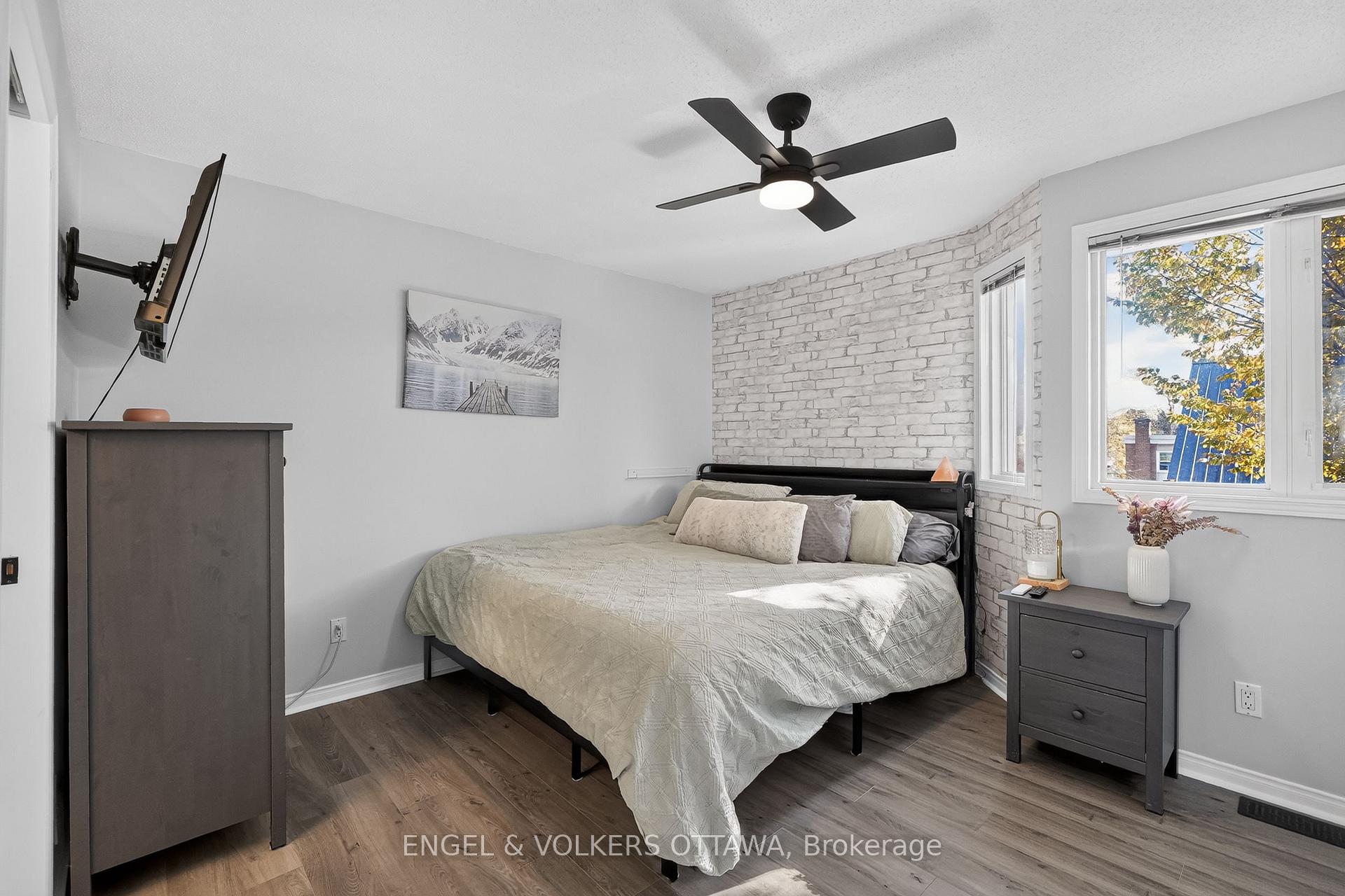 Photo 13 of Unit 10, 1160 Belanger Avenue, Ottawa, Billings Bridge — HOMEH