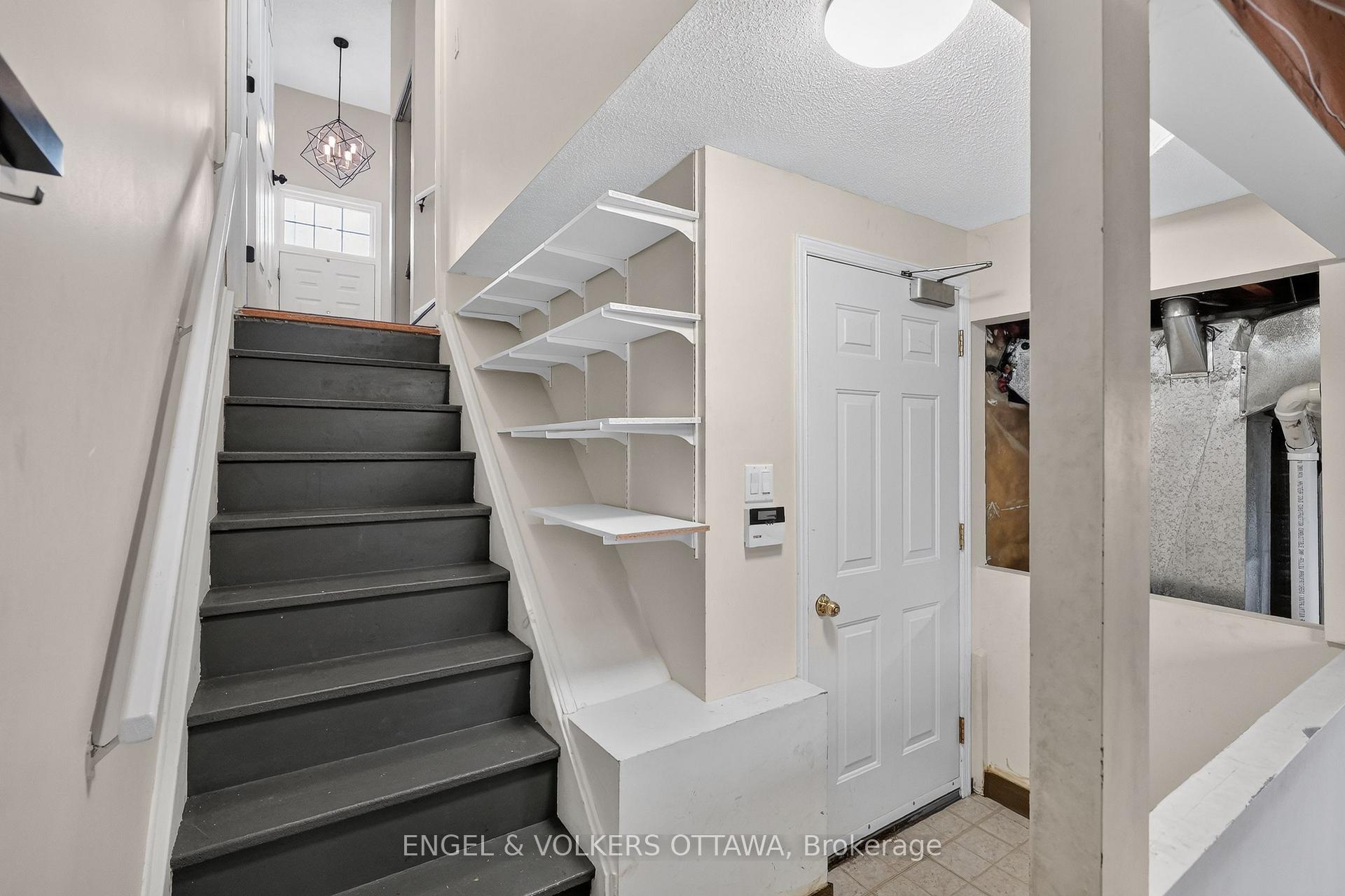 Photo 19 of Unit 10, 1160 Belanger Avenue, Ottawa, Billings Bridge — HOMEH