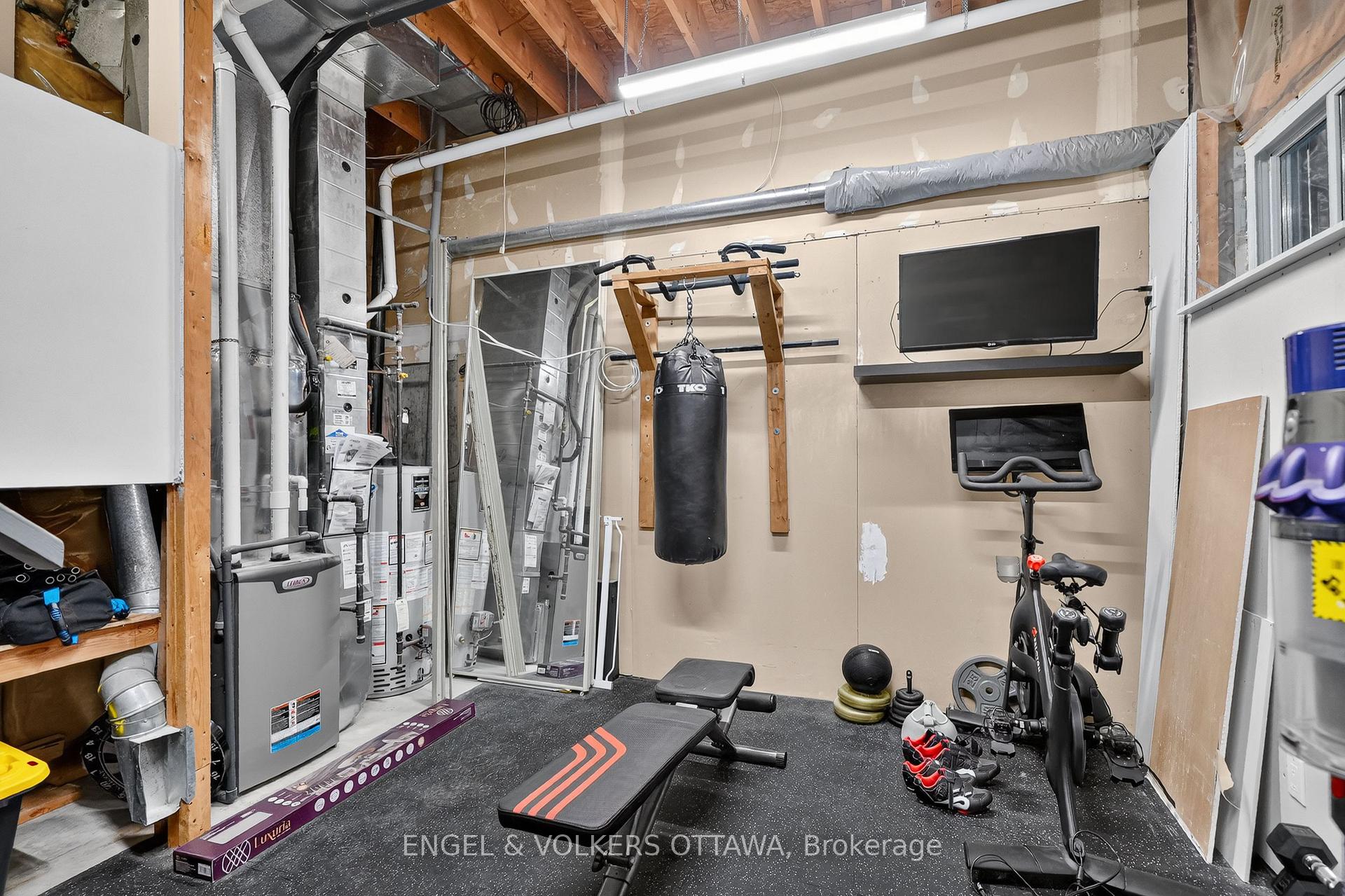 Photo 21 of Unit 10, 1160 Belanger Avenue, Ottawa, Billings Bridge — HOMEH