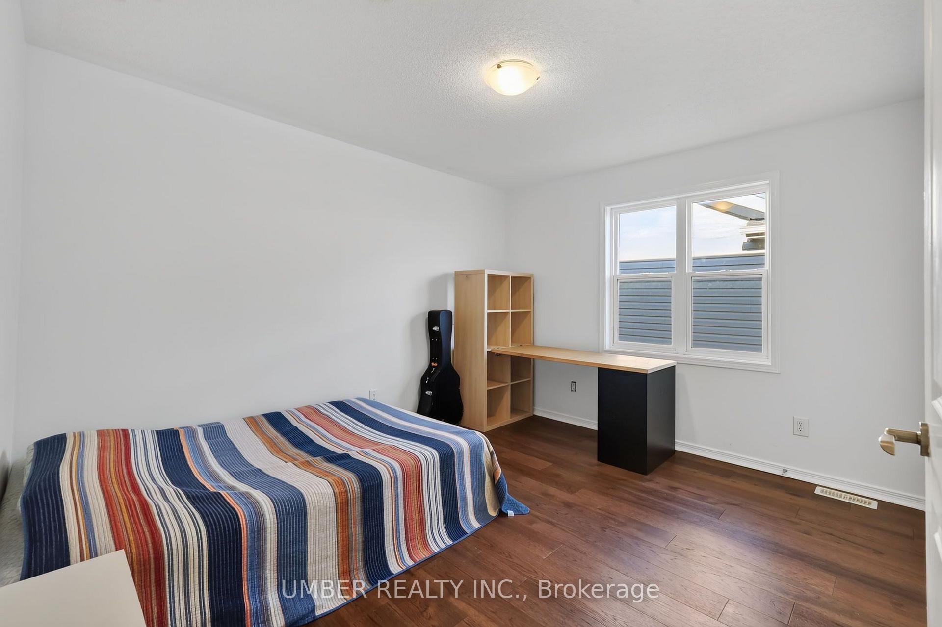 Photo 29 of 305 Bobolink Ridge, Ottawa, Kanata - Emerald Meadows/Trailwest — HOMEH