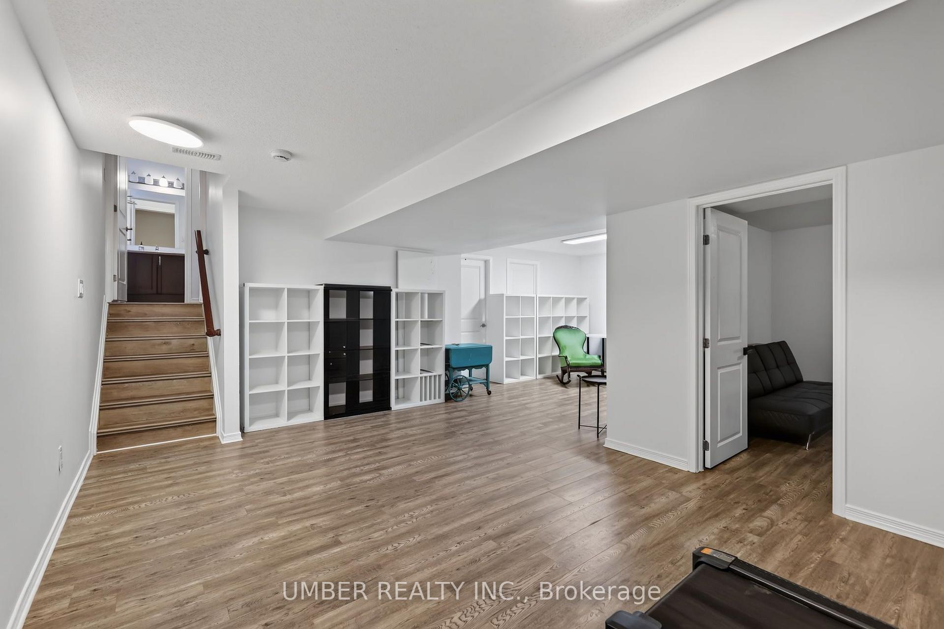Photo 32 of 305 Bobolink Ridge, Ottawa, Kanata - Emerald Meadows/Trailwest — HOMEH