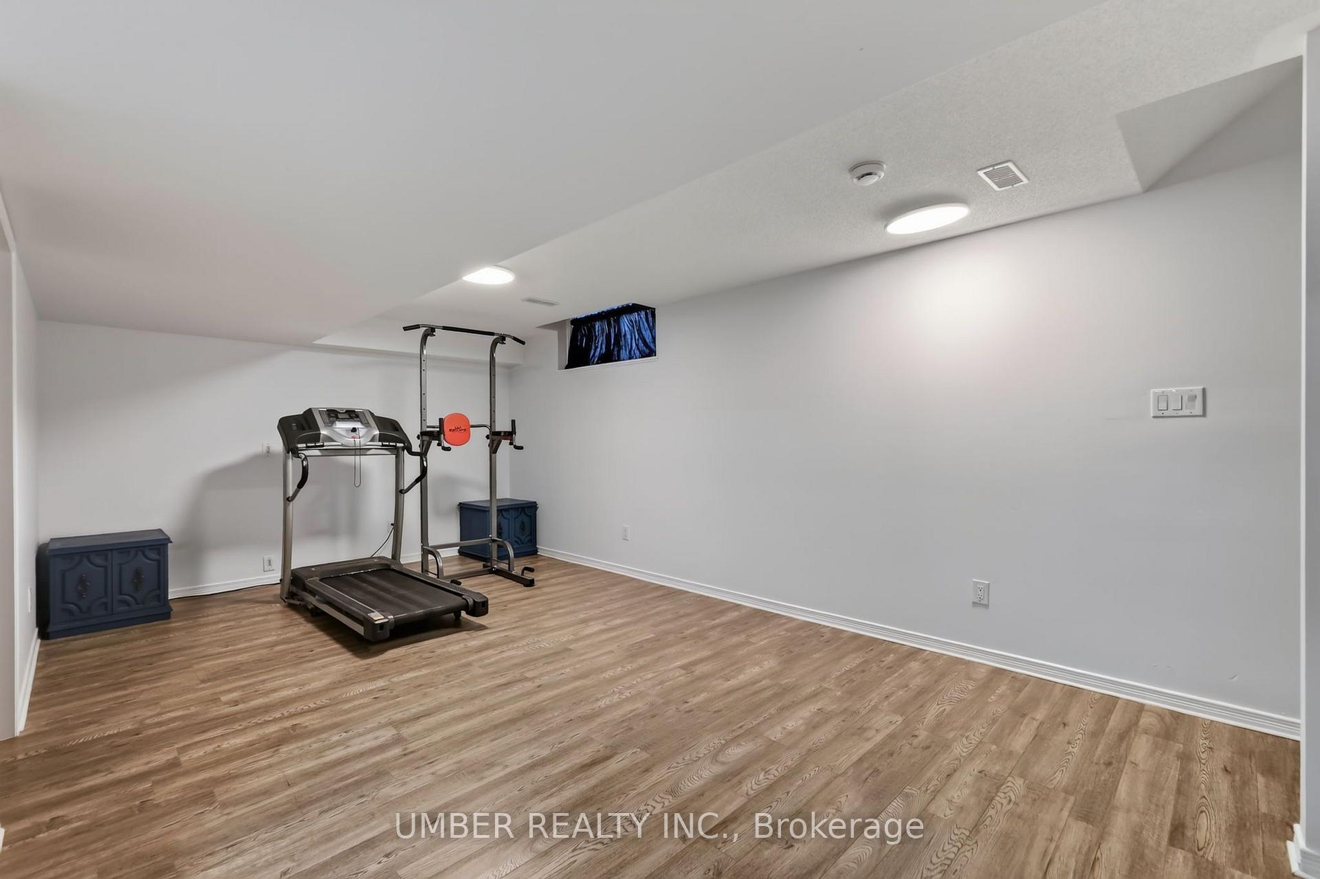Photo 35 of 305 Bobolink Ridge, Ottawa, Kanata - Emerald Meadows/Trailwest — HOMEH