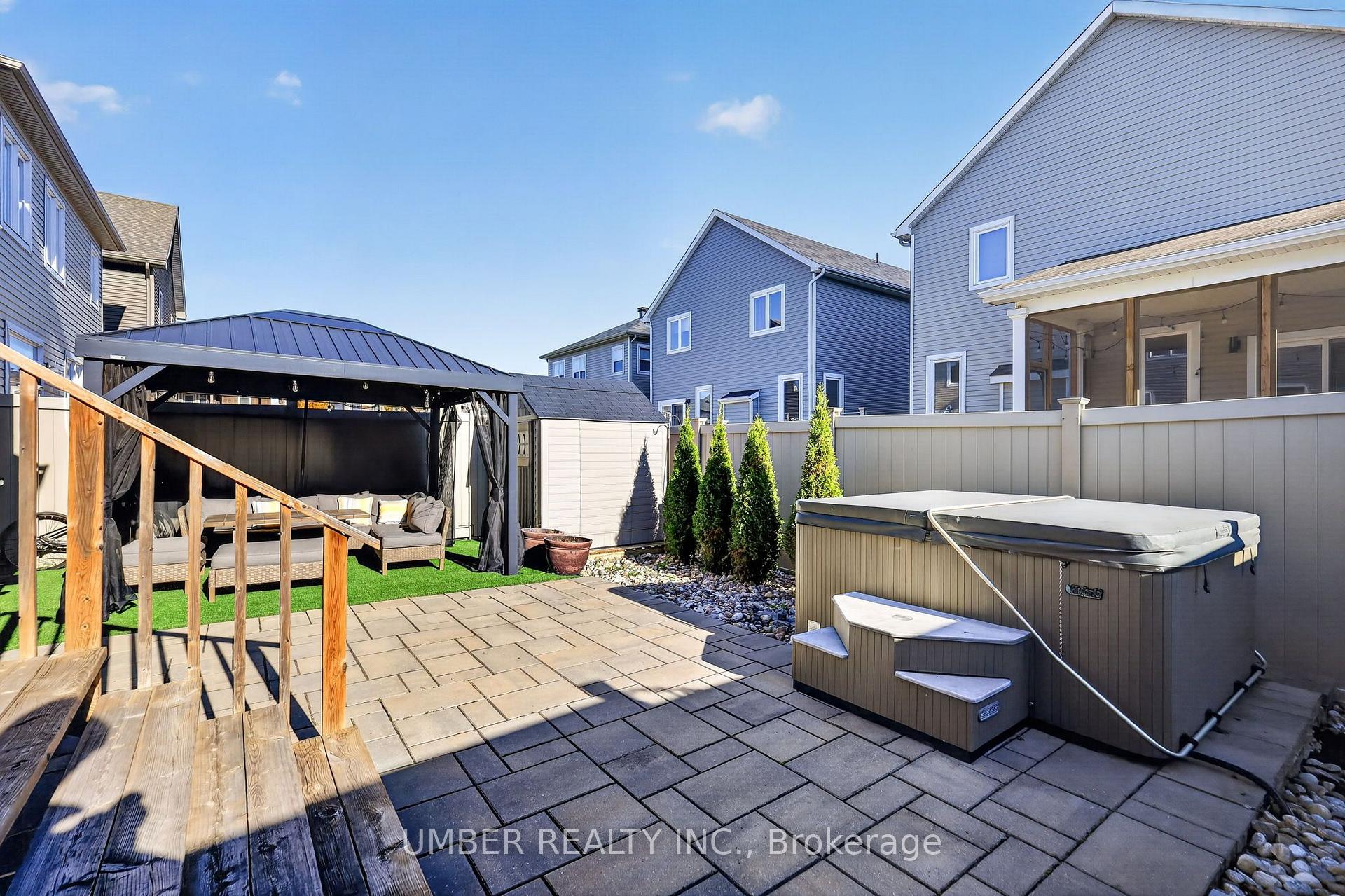 Photo 39 of 305 Bobolink Ridge, Ottawa, Kanata - Emerald Meadows/Trailwest — HOMEH