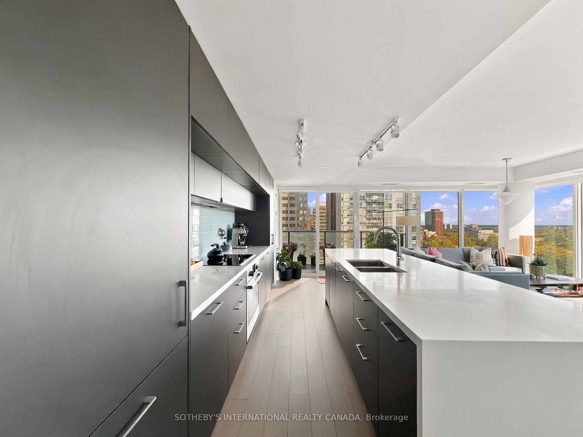 Photo 11 of Unit 1310, 99 Foxbar Road, Toronto, Yonge-St. Clair — HOMEH