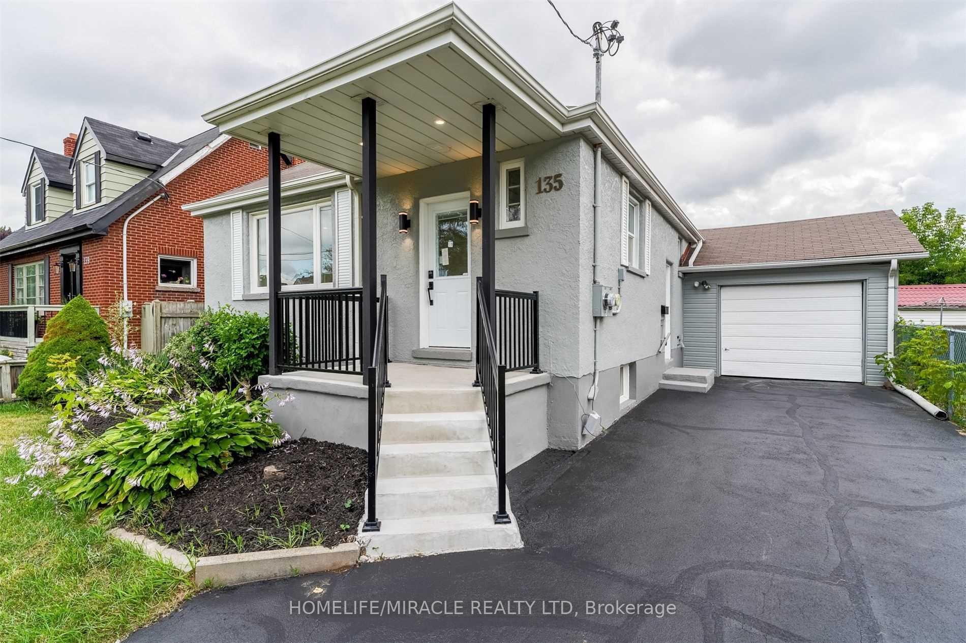 Photo 2 of 135 Central Park Boulevard N, Oshawa, O'Neill — HOMEH
