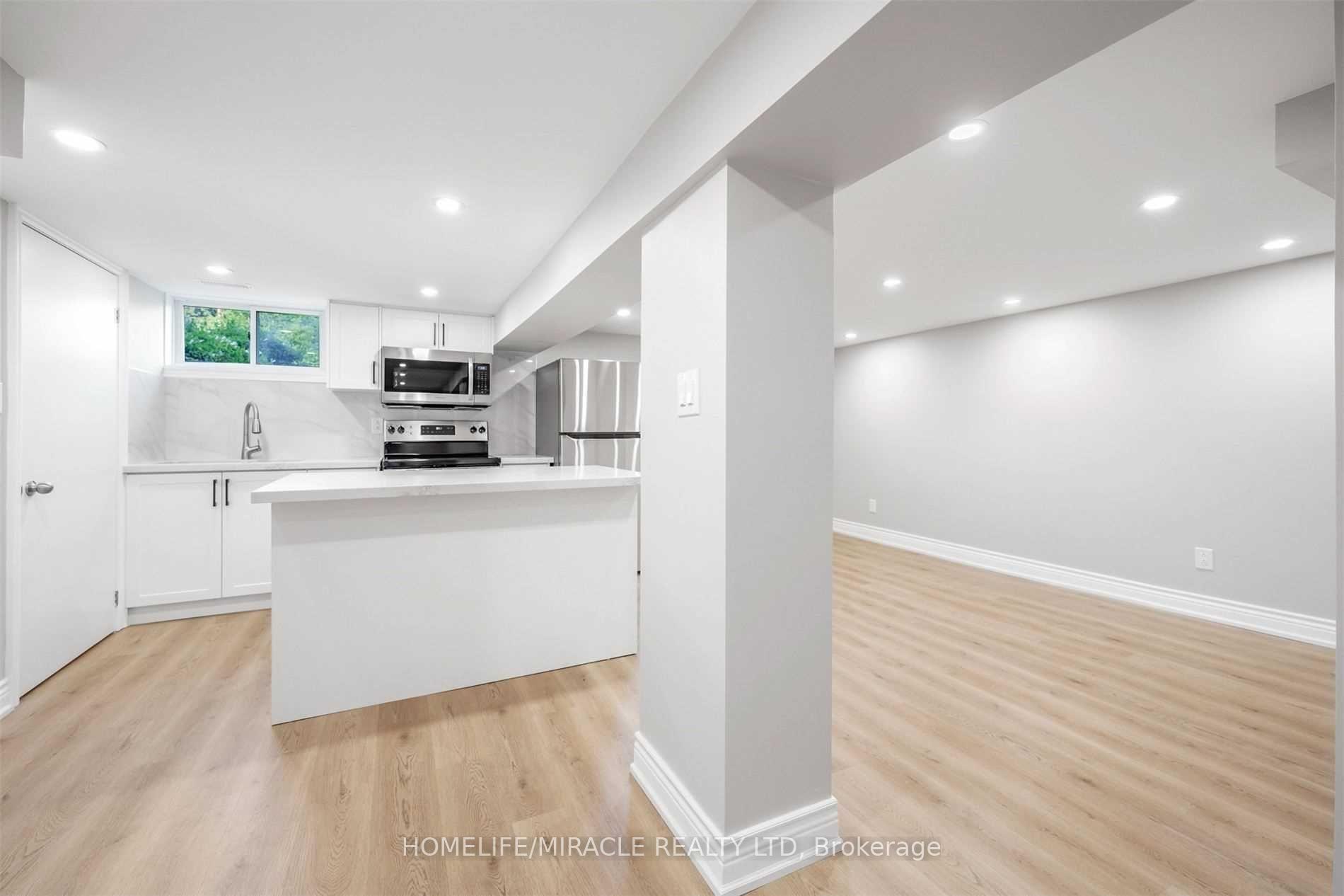 Photo 5 of 135 Central Park Boulevard N, Oshawa, O'Neill — HOMEH
