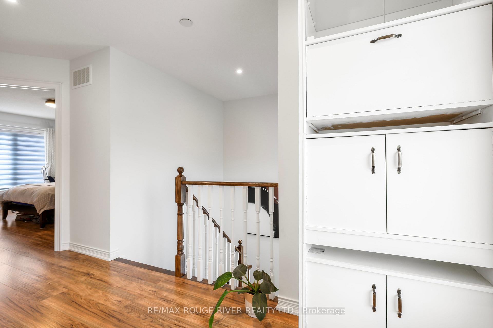 Photo 26 of 17 Devineridge Avenue, Ajax, Central East — HOMEH