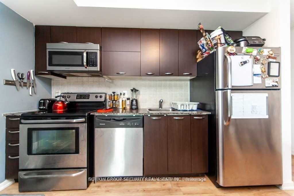 Photo 7 of Unit 610, 38 Joe Shuster Way, Toronto, South Parkdale — HOMEH