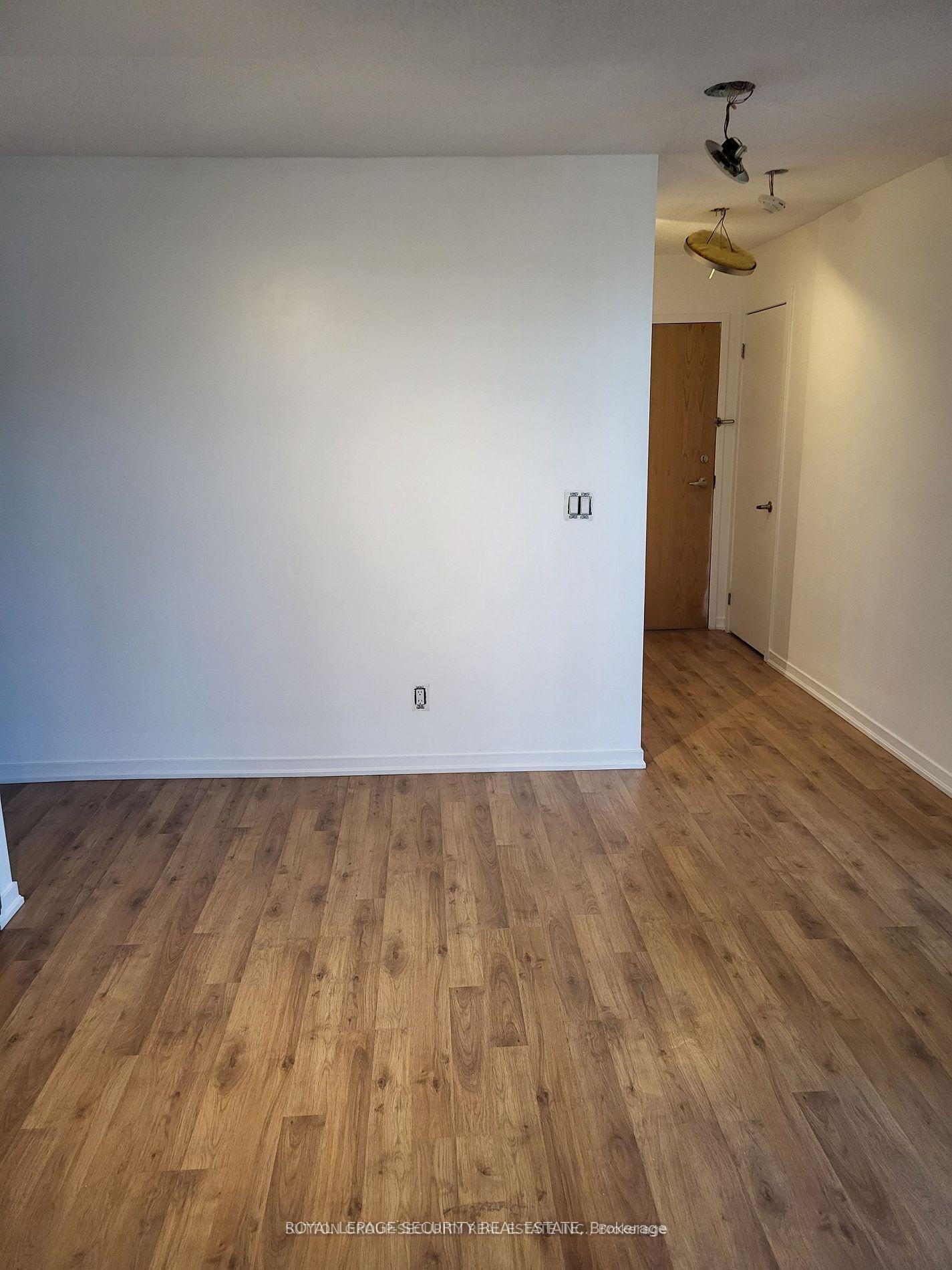 Photo 20 of Unit 610, 38 Joe Shuster Way, Toronto, South Parkdale — HOMEH