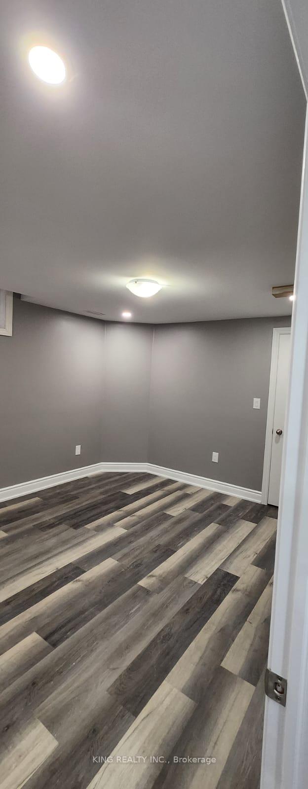 Photo 5 of Unit Basement, 74 Wooliston Crescent, Brampton, Fletcher's West — HOMEH
