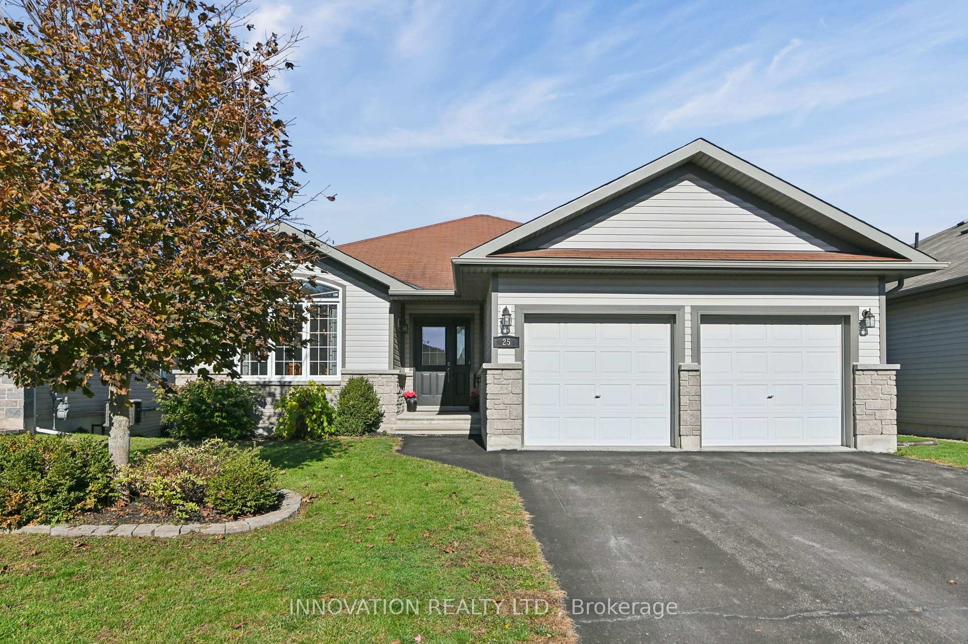 Photo 1 of 25 Westerra Way N, North Grenville, Kemptville — HOMEH