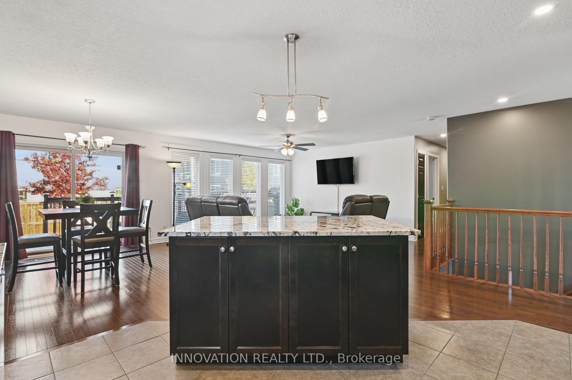 Photo 13 of 25 Westerra Way N, North Grenville, Kemptville — HOMEH