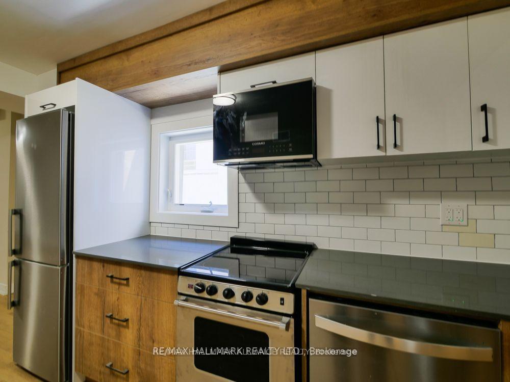 Photo 5 of Unit 202, 628 Danforth Avenue, Toronto, Playter Estates-Danforth — HOMEH