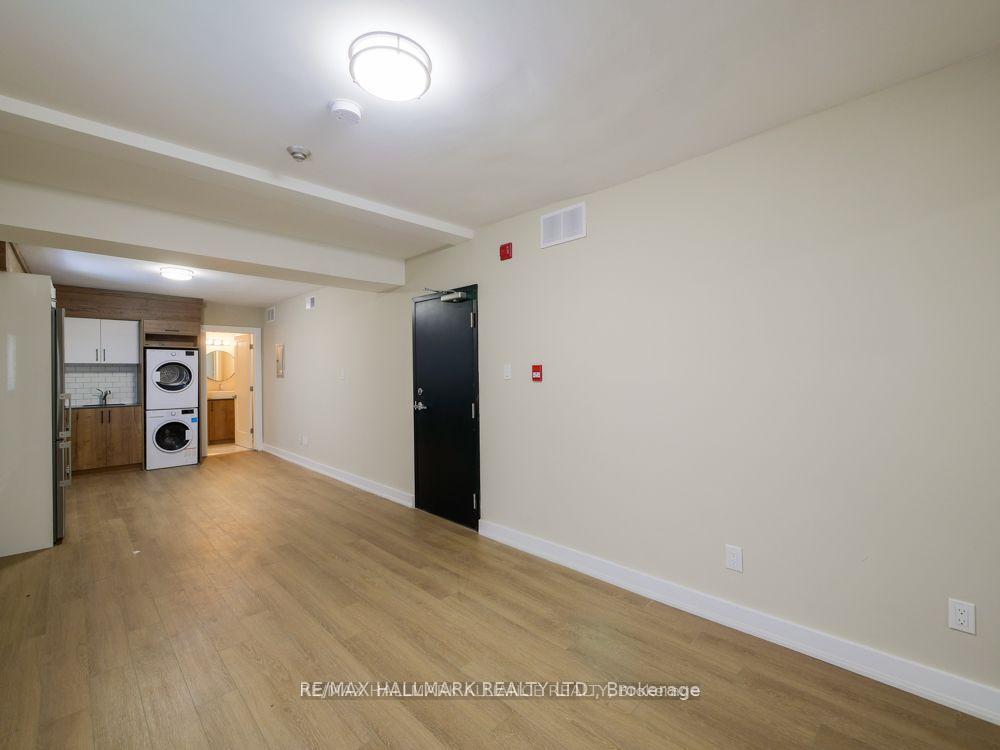 Photo 7 of Unit 202, 628 Danforth Avenue, Toronto, Playter Estates-Danforth — HOMEH