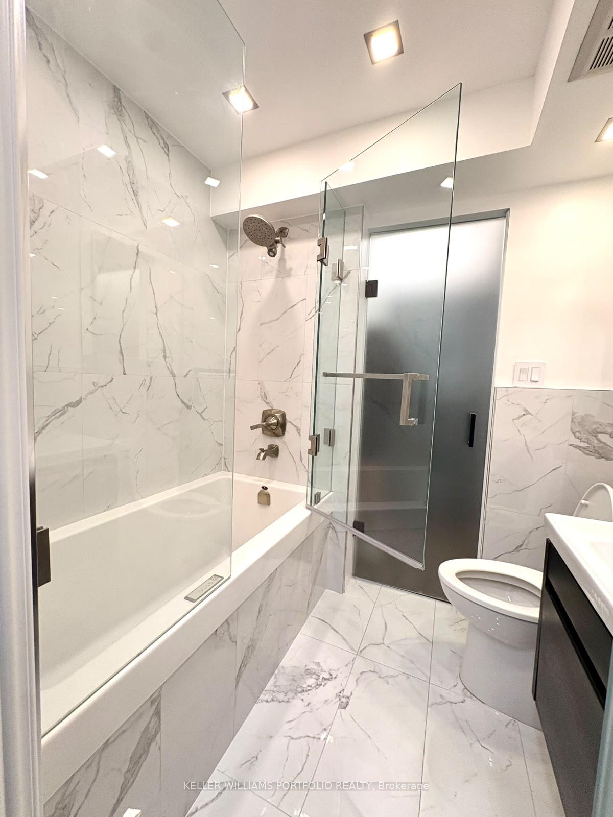 Photo 16 of Unit 614, 222 The Esplanade, Toronto, Waterfront Communities — HOMEH