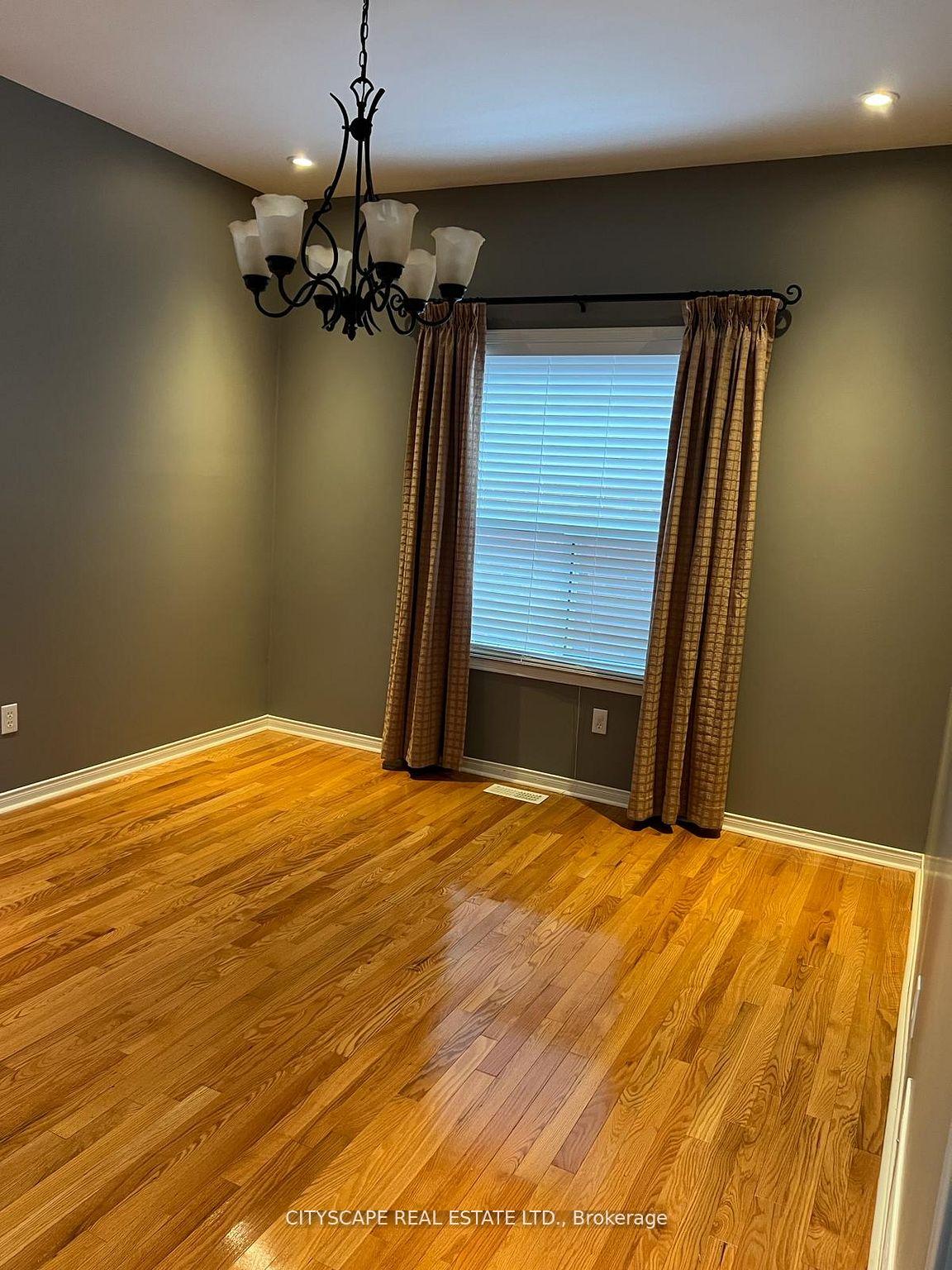 Photo 7 of 5436 Blue Spruce Avenue, Burlington, Orchard — HOMEH