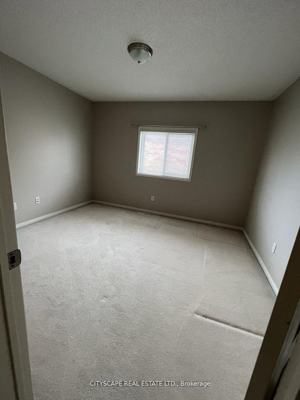 Photo 8 of 5436 Blue Spruce Avenue, Burlington, Orchard — HOMEH