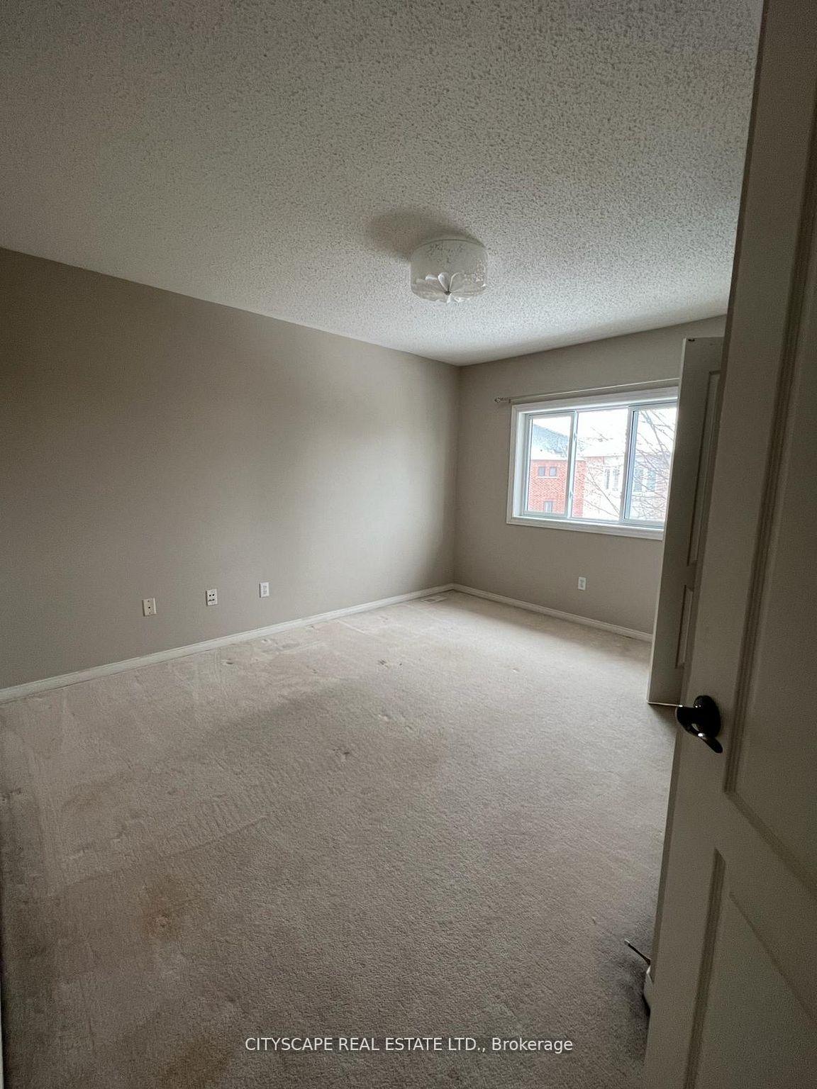 Photo 9 of 5436 Blue Spruce Avenue, Burlington, Orchard — HOMEH