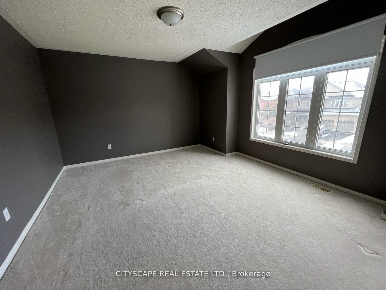 Photo 14 of 5436 Blue Spruce Avenue, Burlington, Orchard — HOMEH