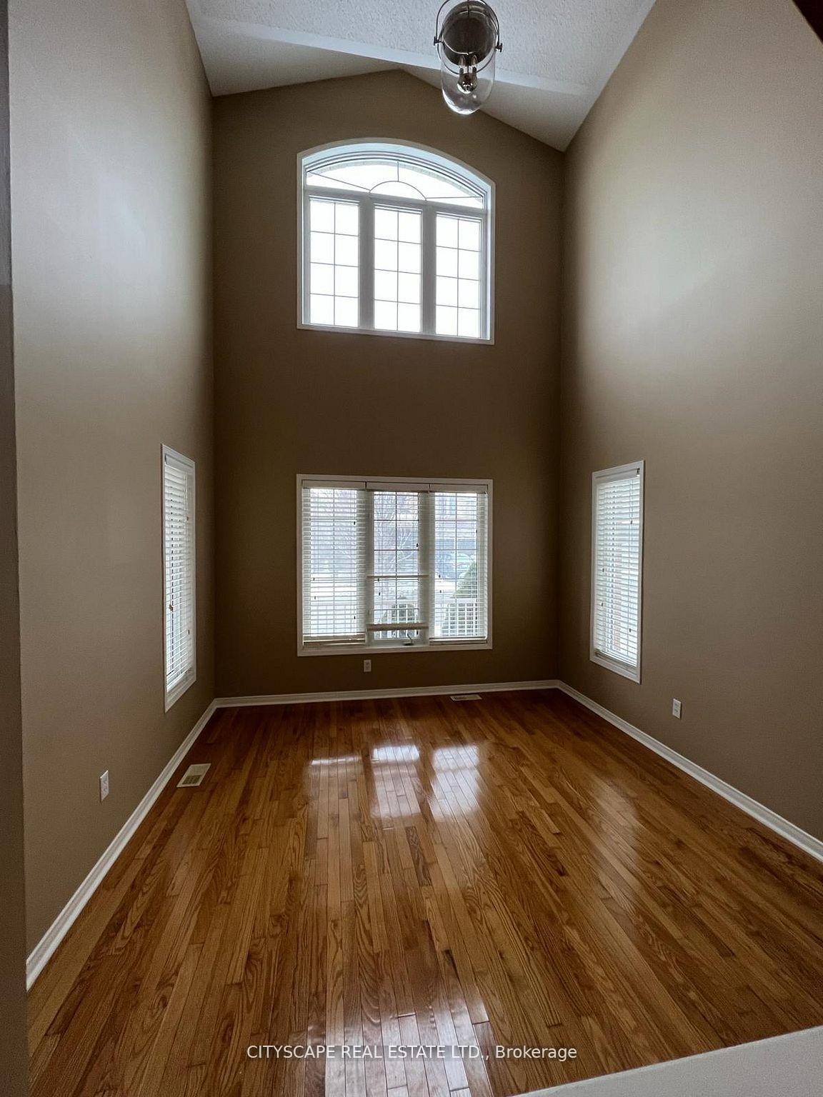 Photo 20 of 5436 Blue Spruce Avenue, Burlington, Orchard — HOMEH