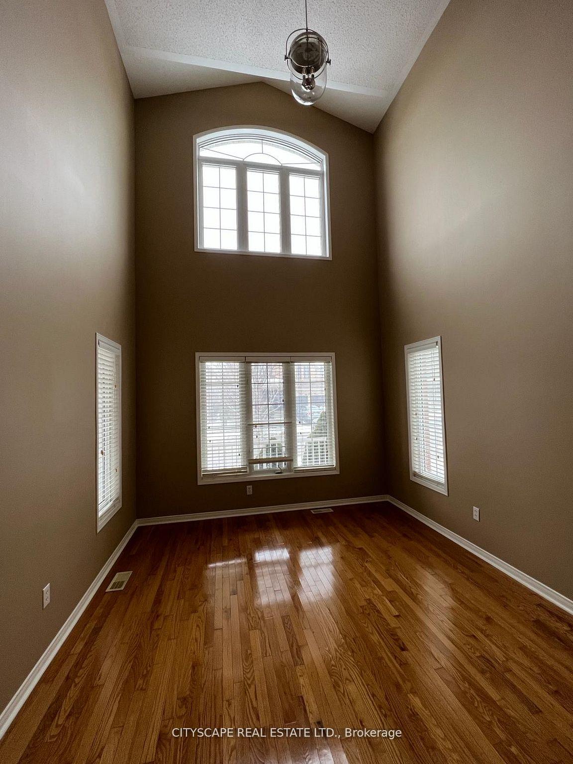 Photo 21 of 5436 Blue Spruce Avenue, Burlington, Orchard — HOMEH
