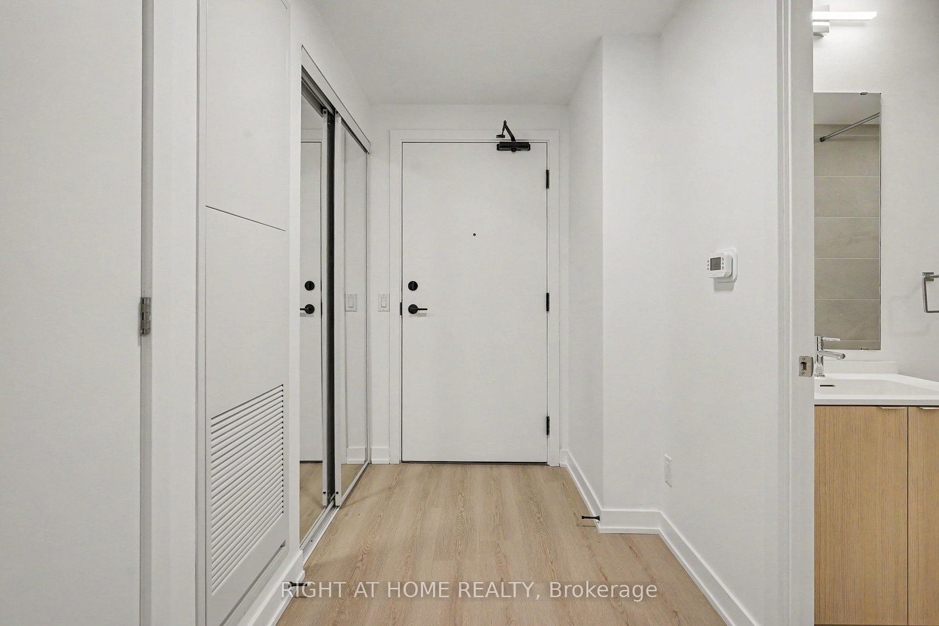 Photo 2 of Unit 3009, 100 Queen Street E, Toronto, Church-Yonge Corridor — HOMEH