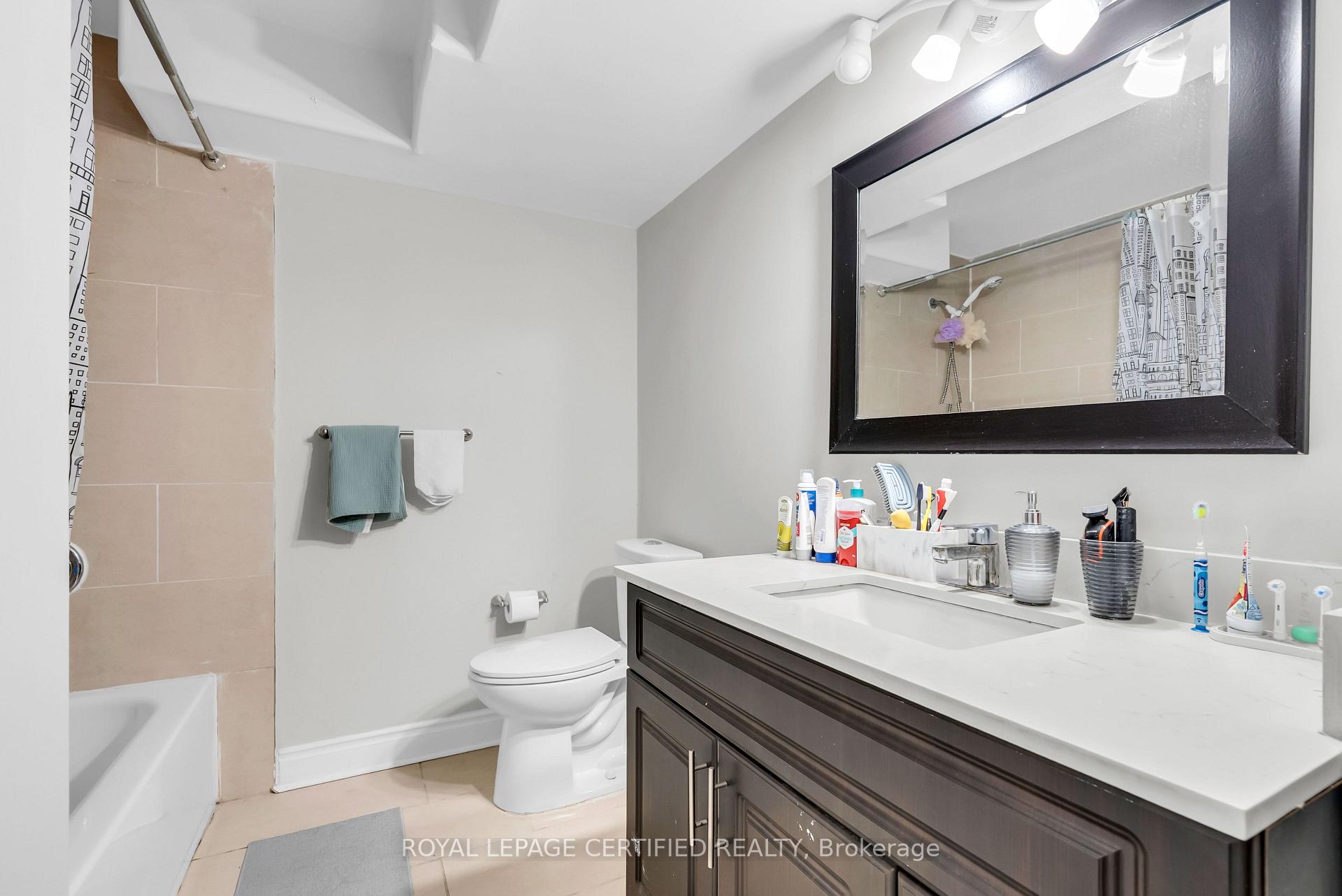 Photo 10 of Unit 1, 1377 Leger Way, Milton, Ford — HOMEH
