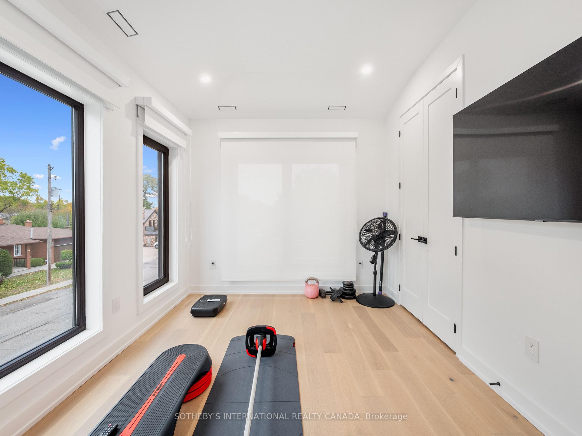 Photo 41 of 73 Guthrie Avenue, Etobicoke, Stonegate-Queensway — HOMEH